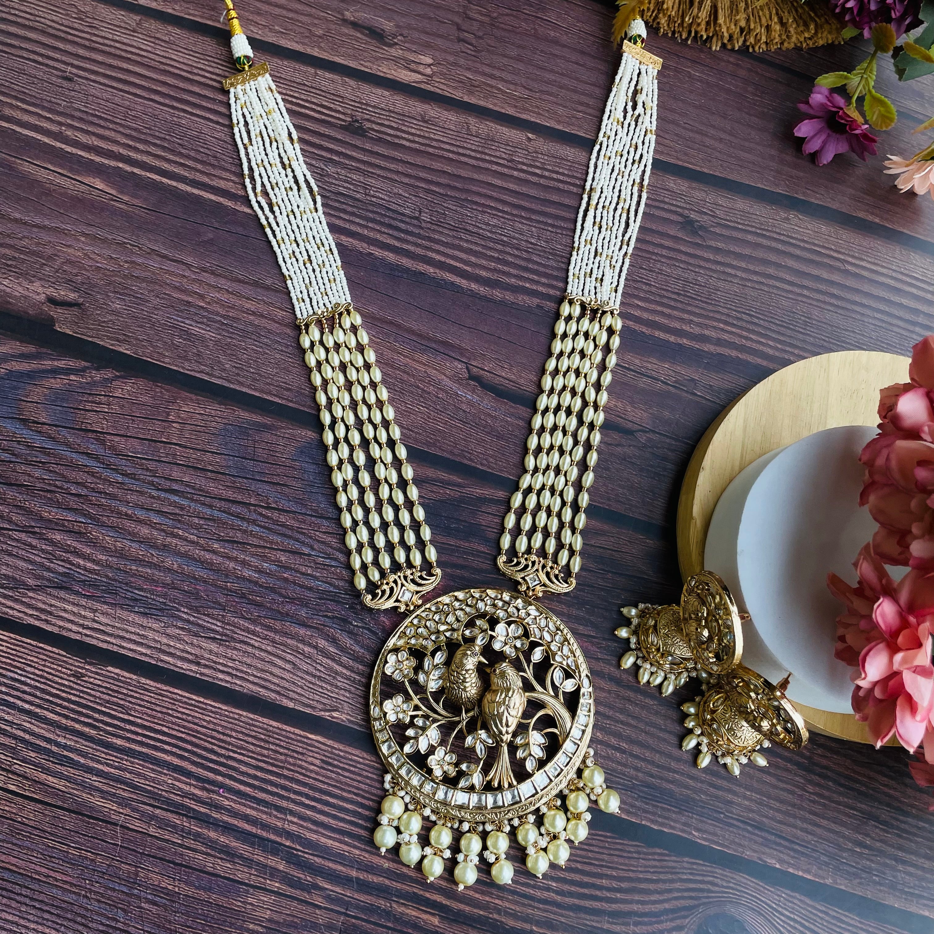 Nayaab birds long Neckpiece