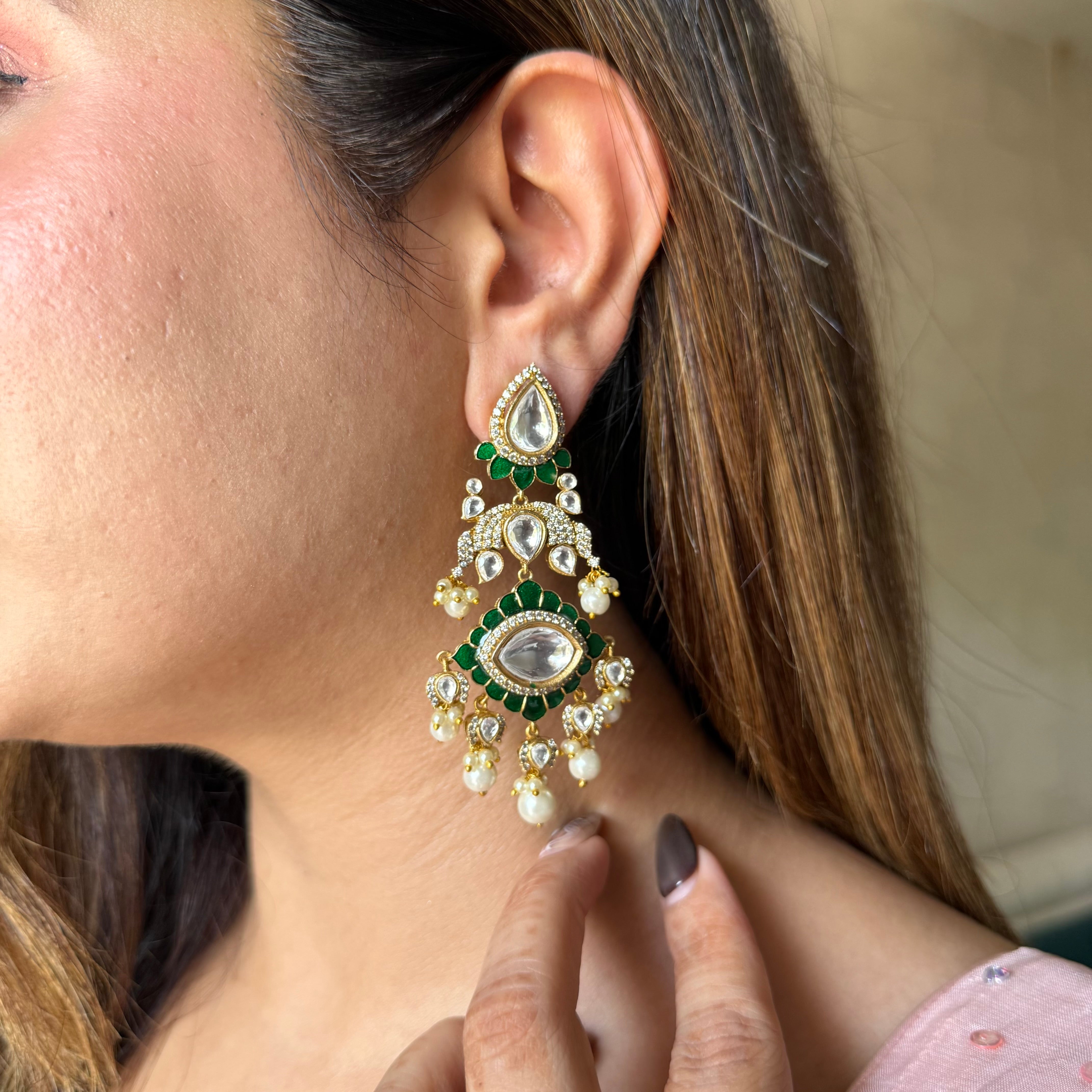 Nayaab Ruhi Earrings