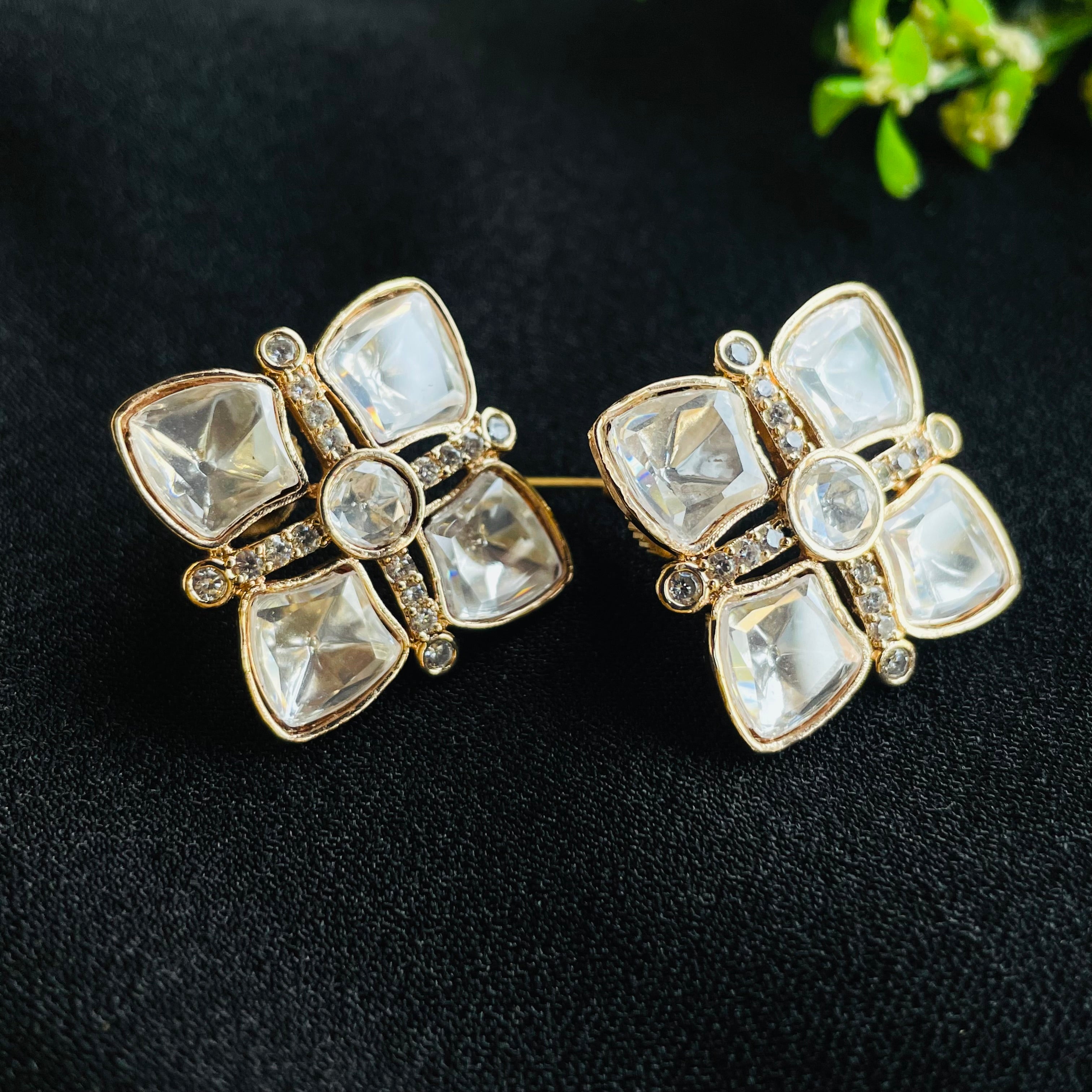 Nayaab deepa Polki earrings