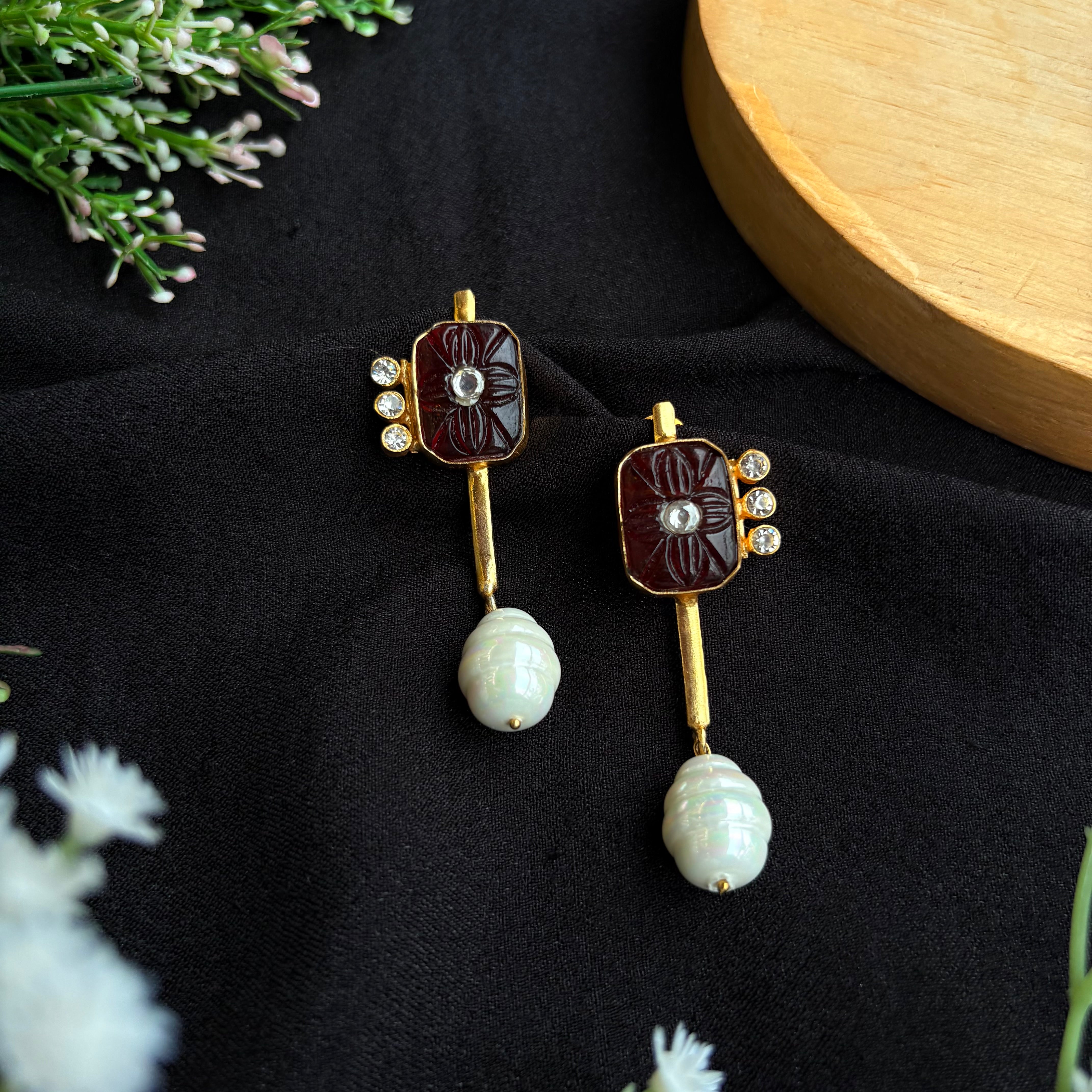 Noir Bloom Earrings