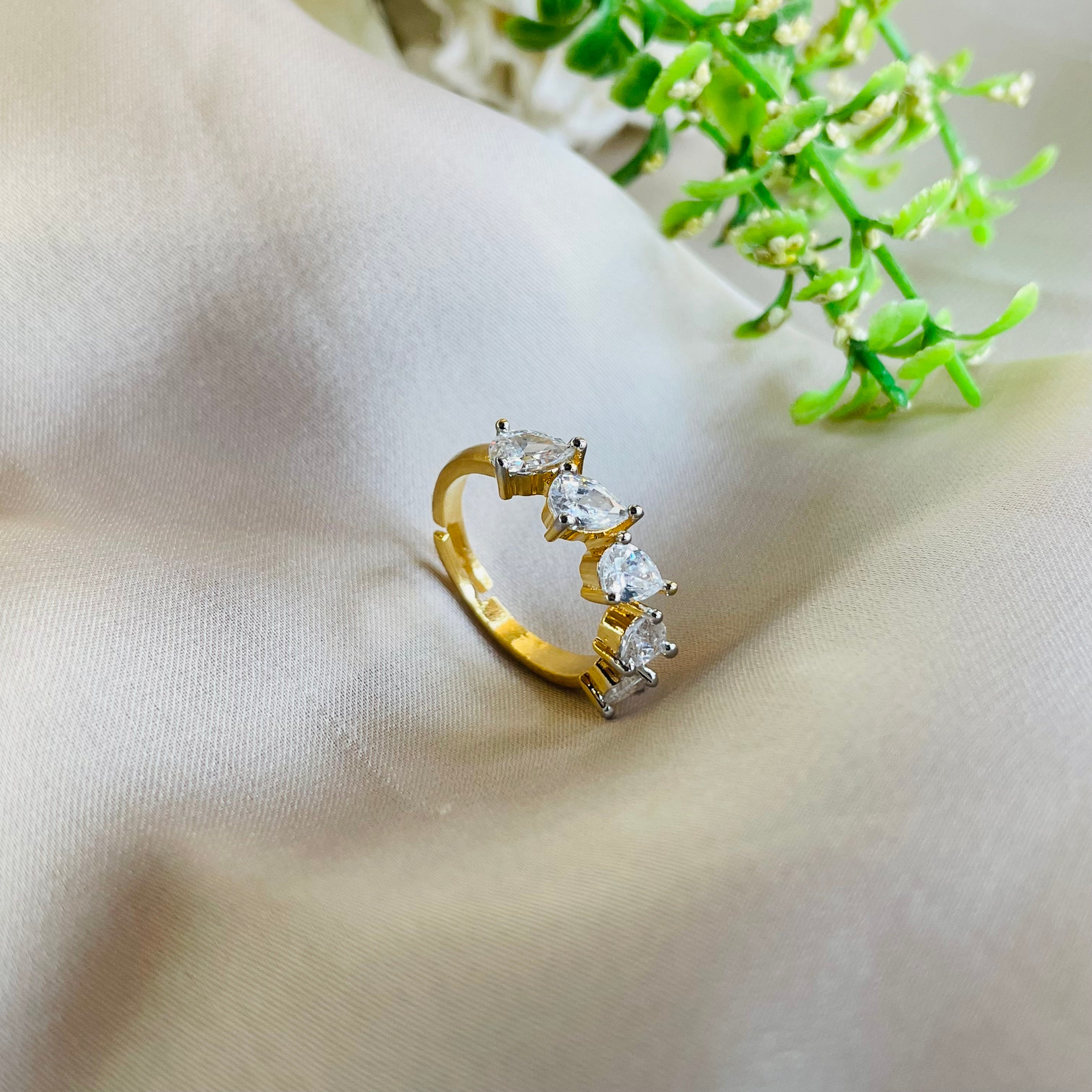 Ad Olivia  ring adjustable