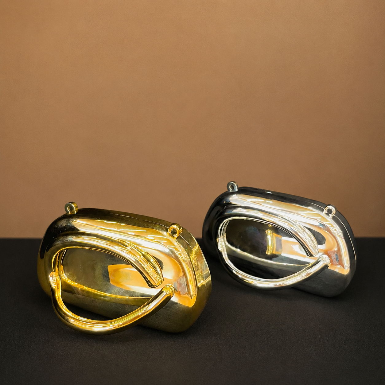 Myra Liquid Mirror Small bag