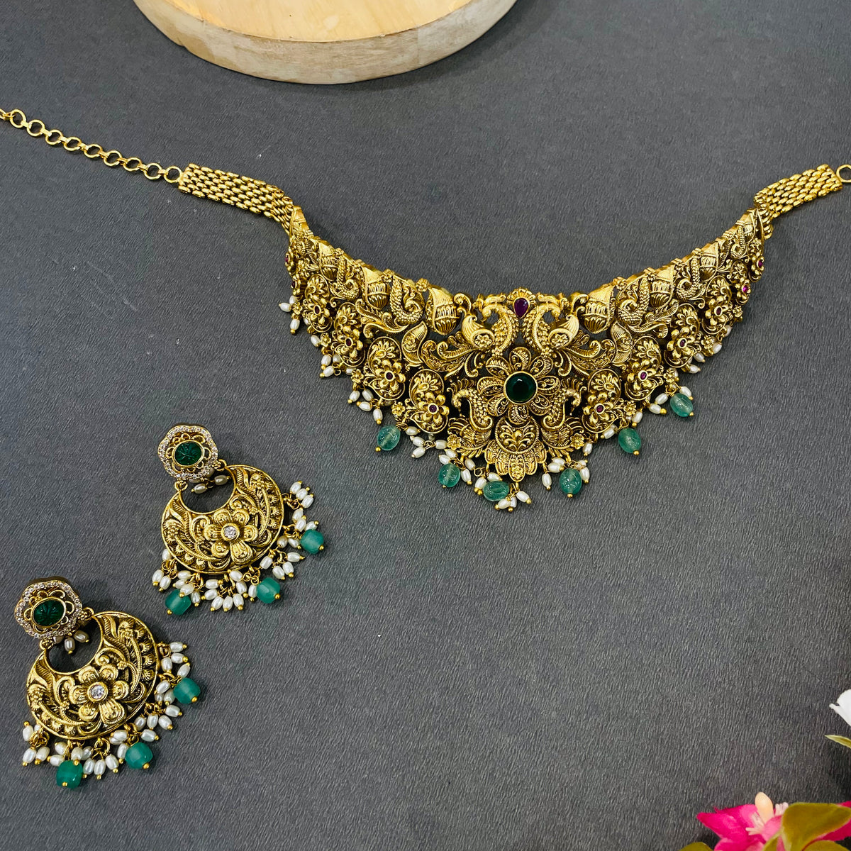 Aarohi Heritage Choker