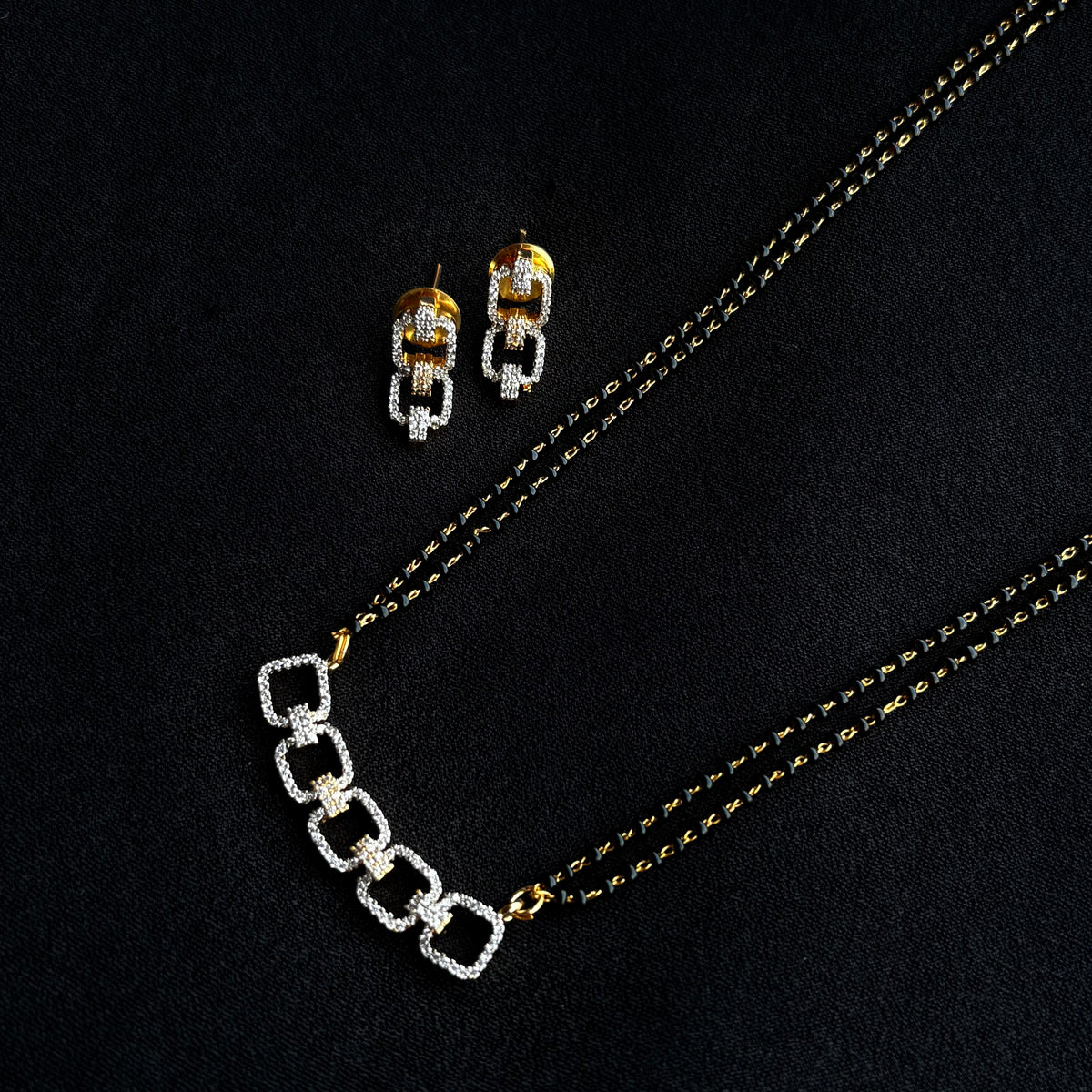 Zayra Link Mangalsutra