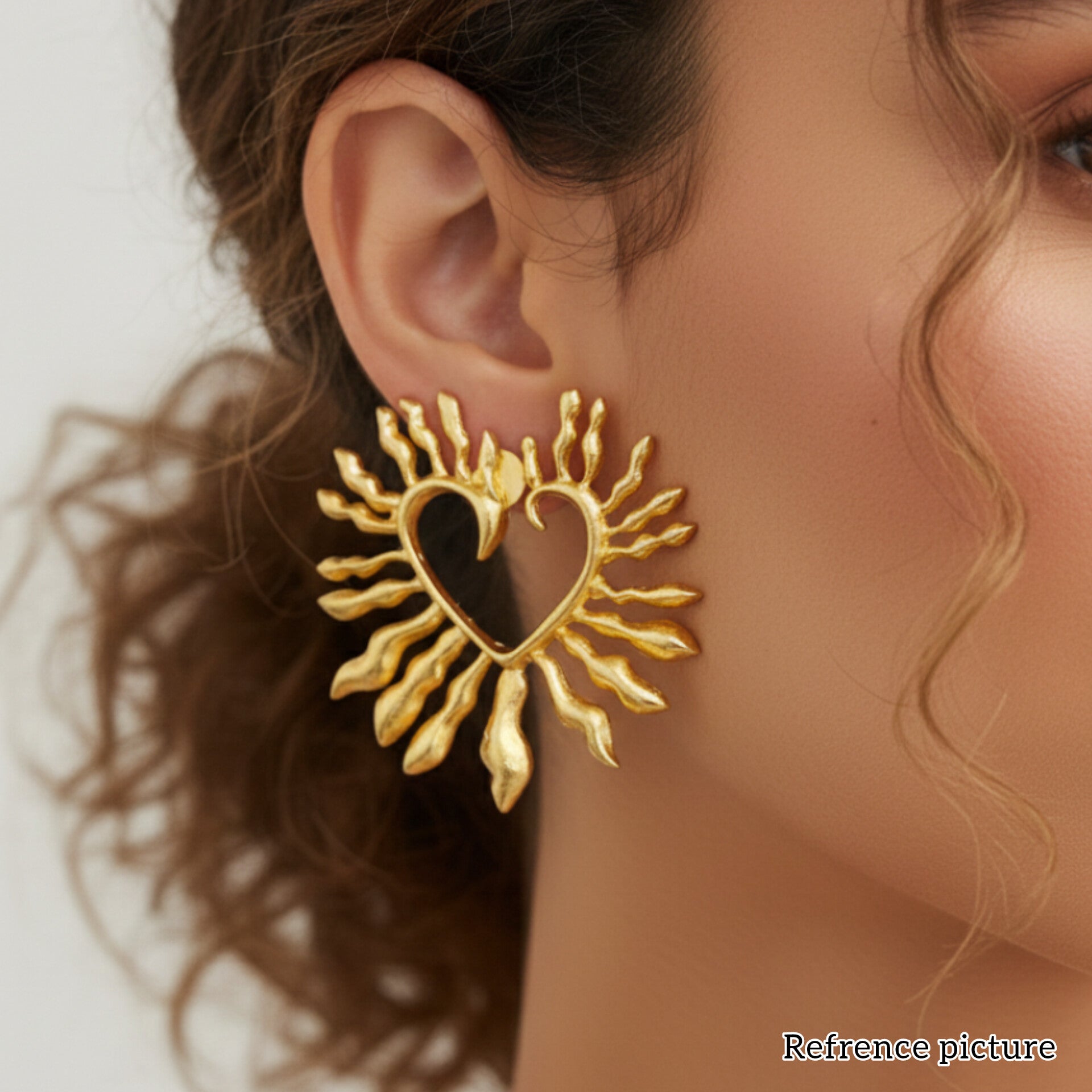Nayaab Heart Earrings