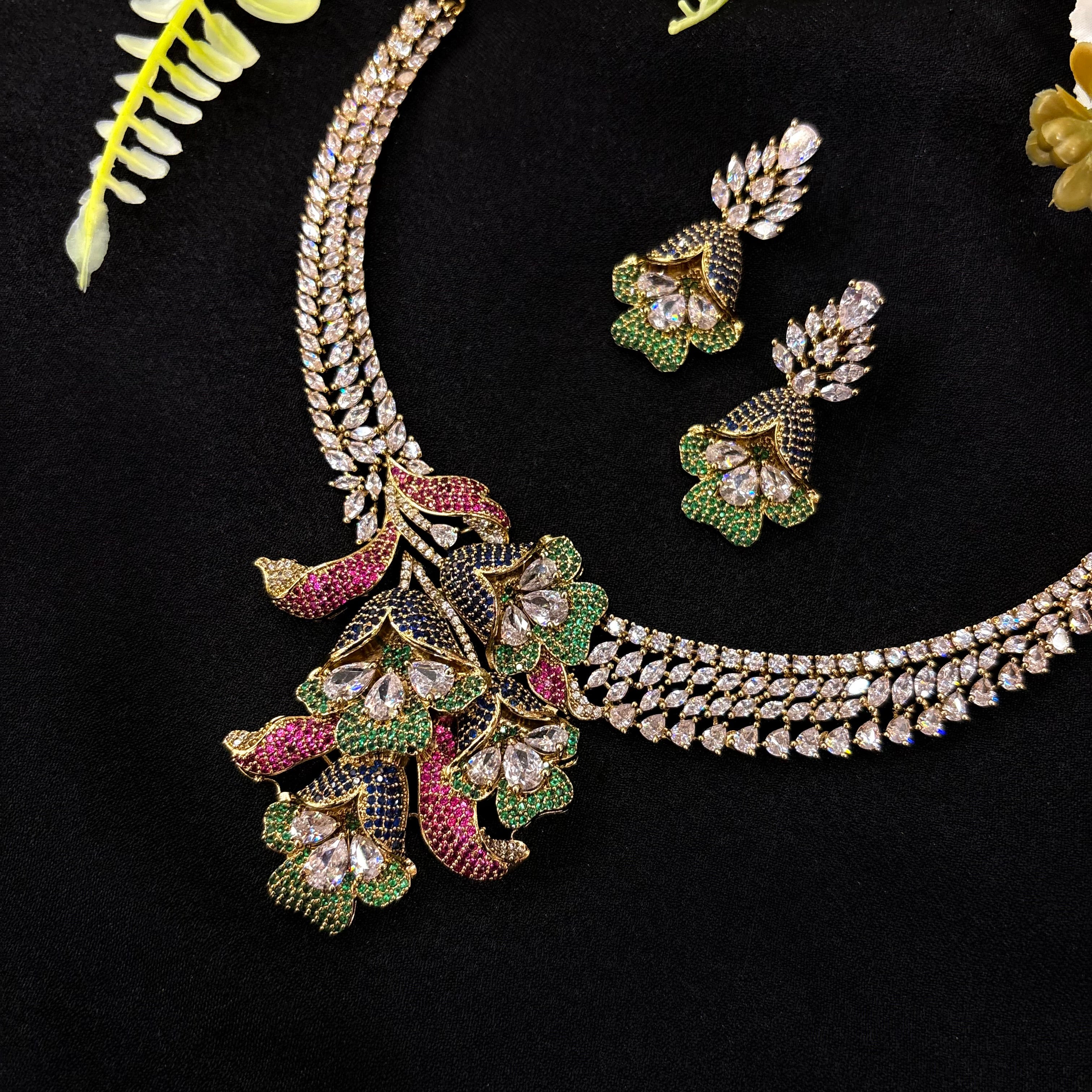 Ad Rhea Neckpiece