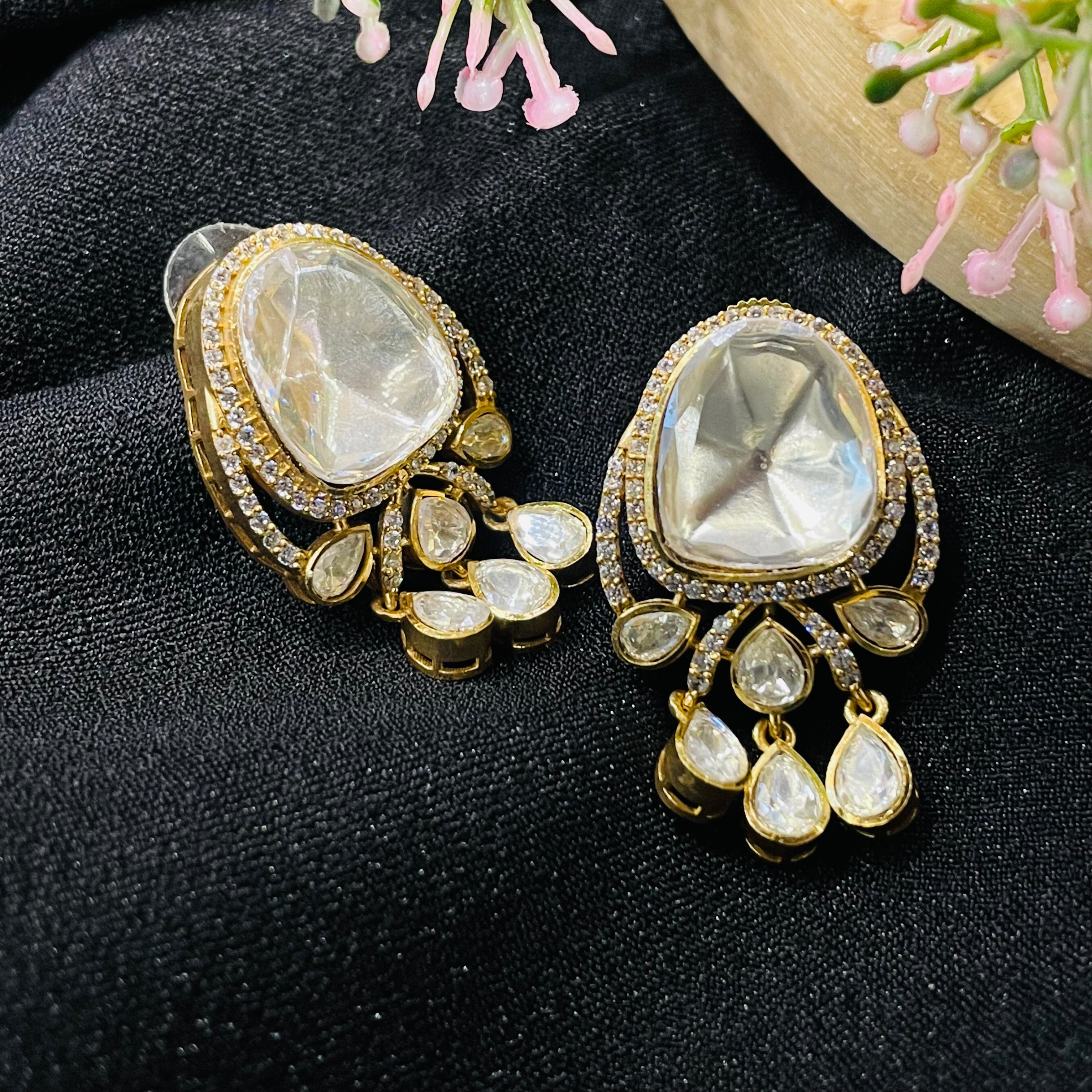 Nayaab Shanvi Polki Studs