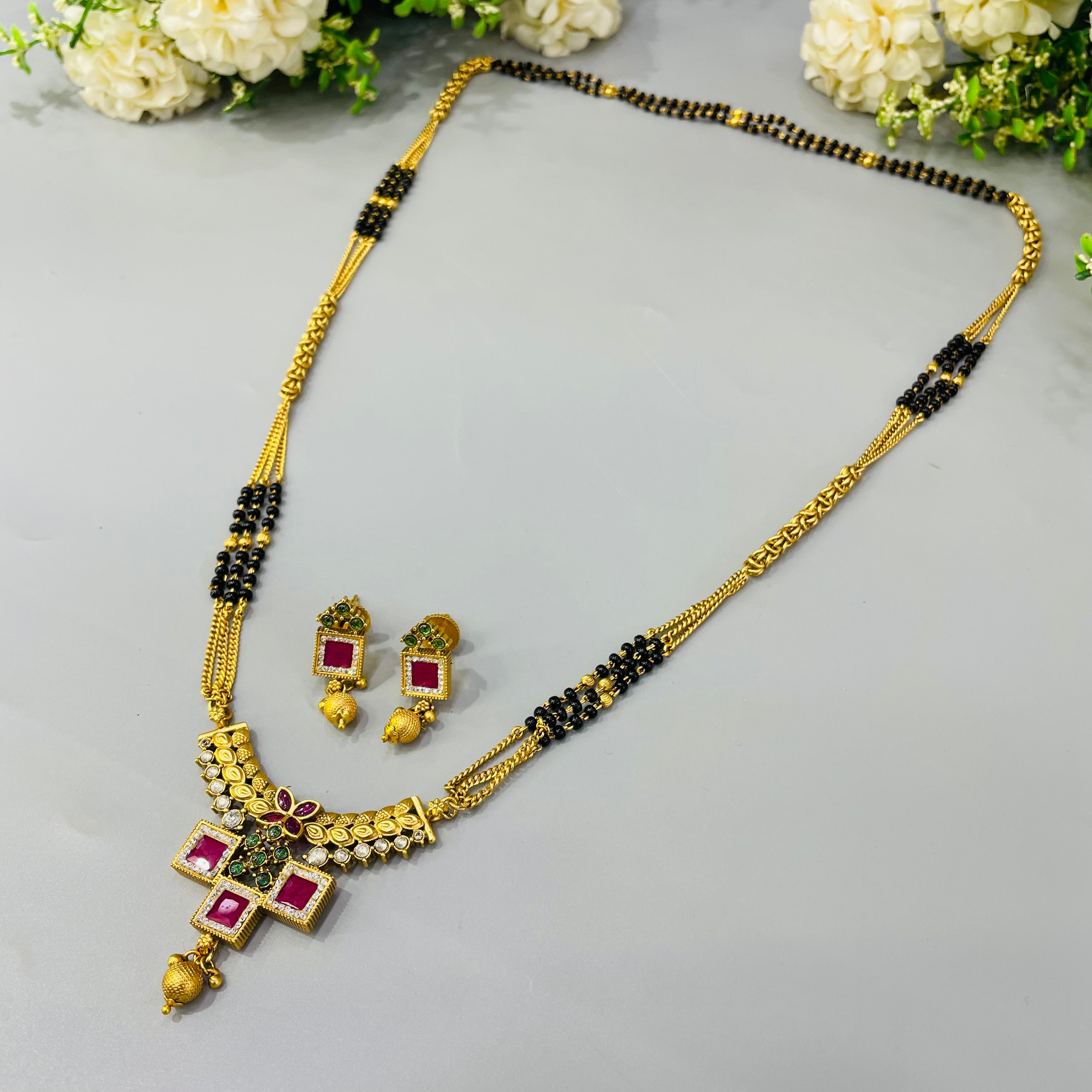 Nayaab Mahira long mangalsutra