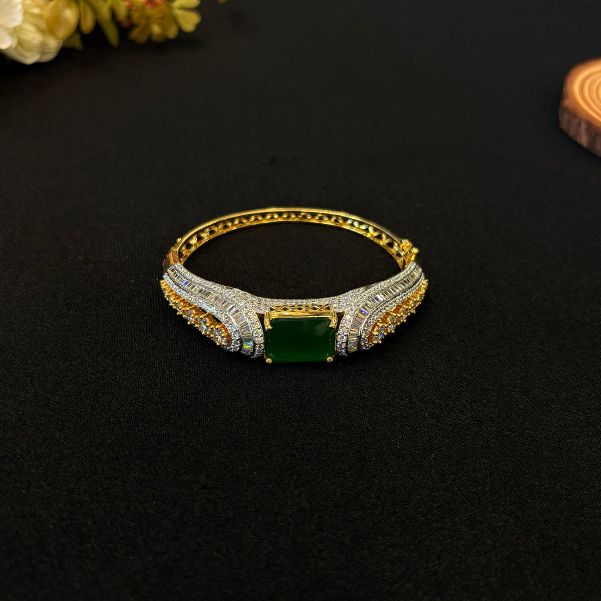 Aaradhya Emerald Cuff Bracelet