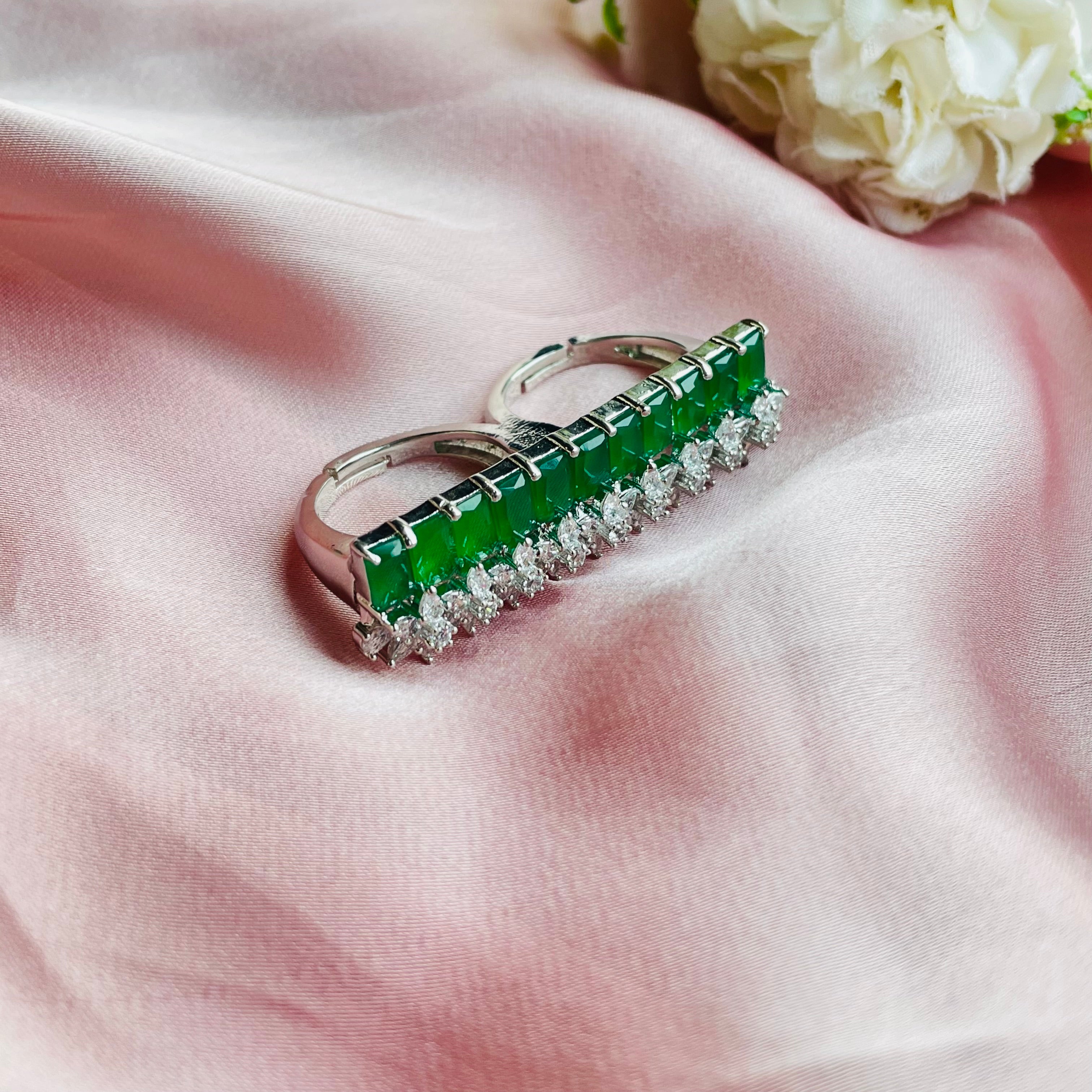 Ad Ellie ring adjustable