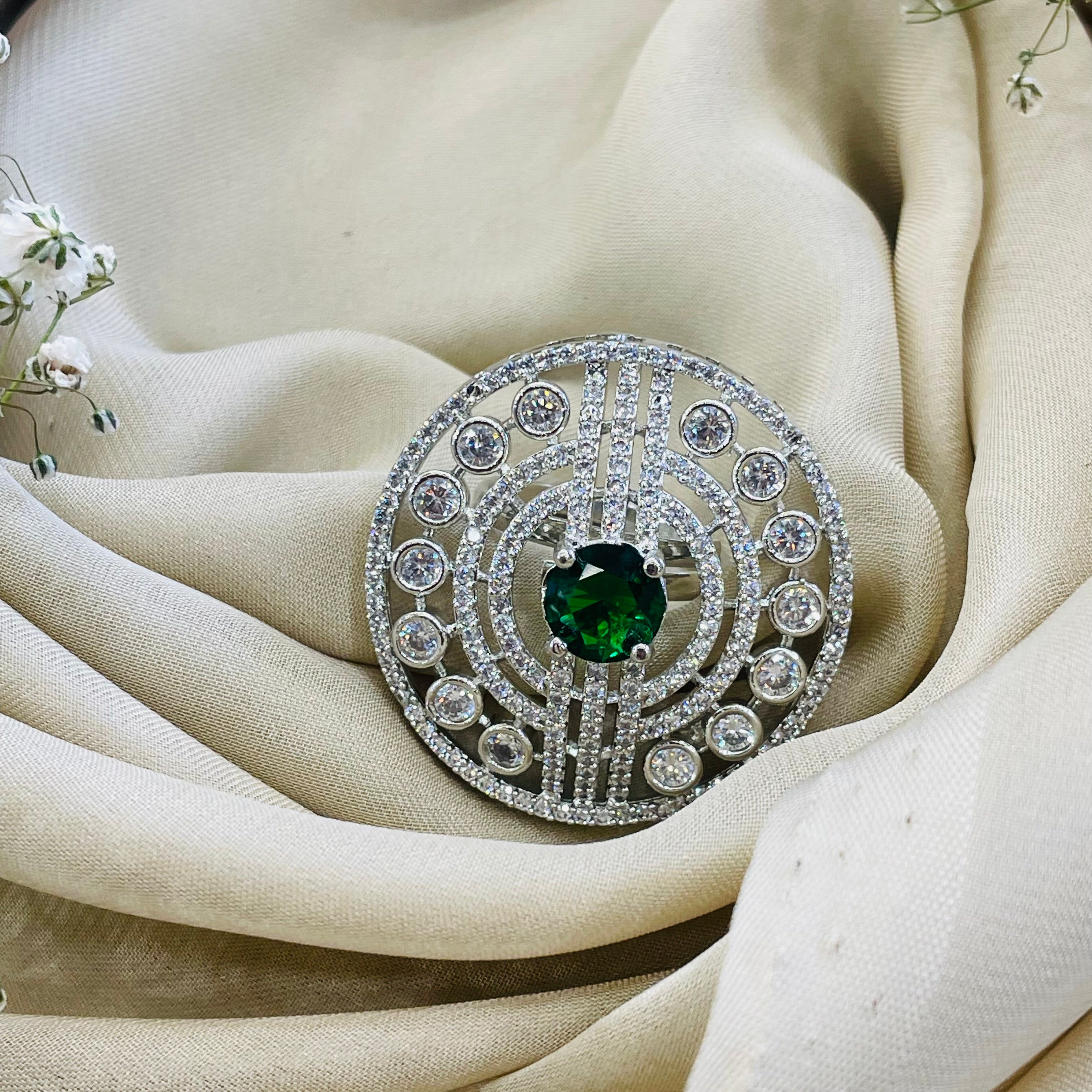 Ad Louise  ring adjustable