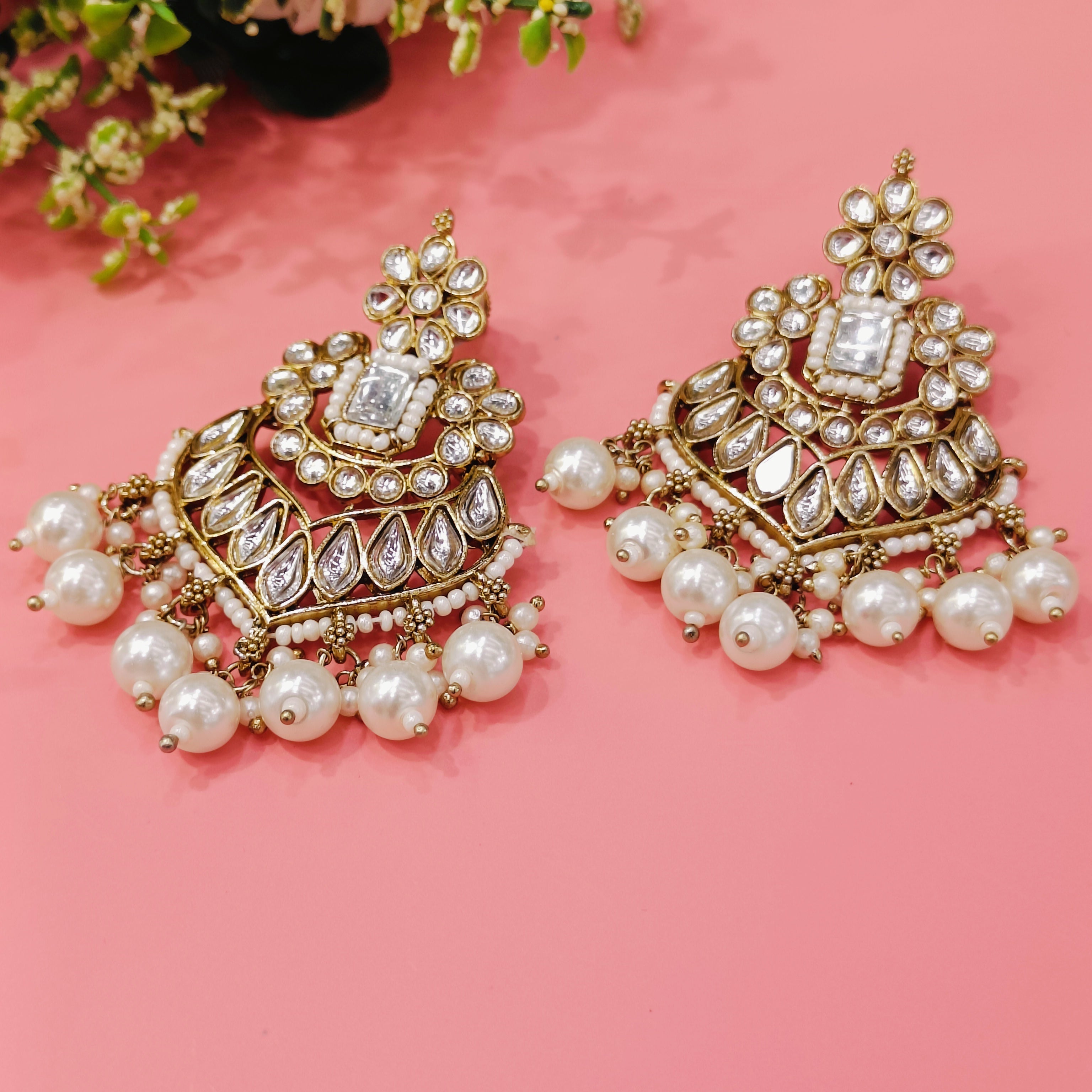 Nayaab Sara Earring with tikka