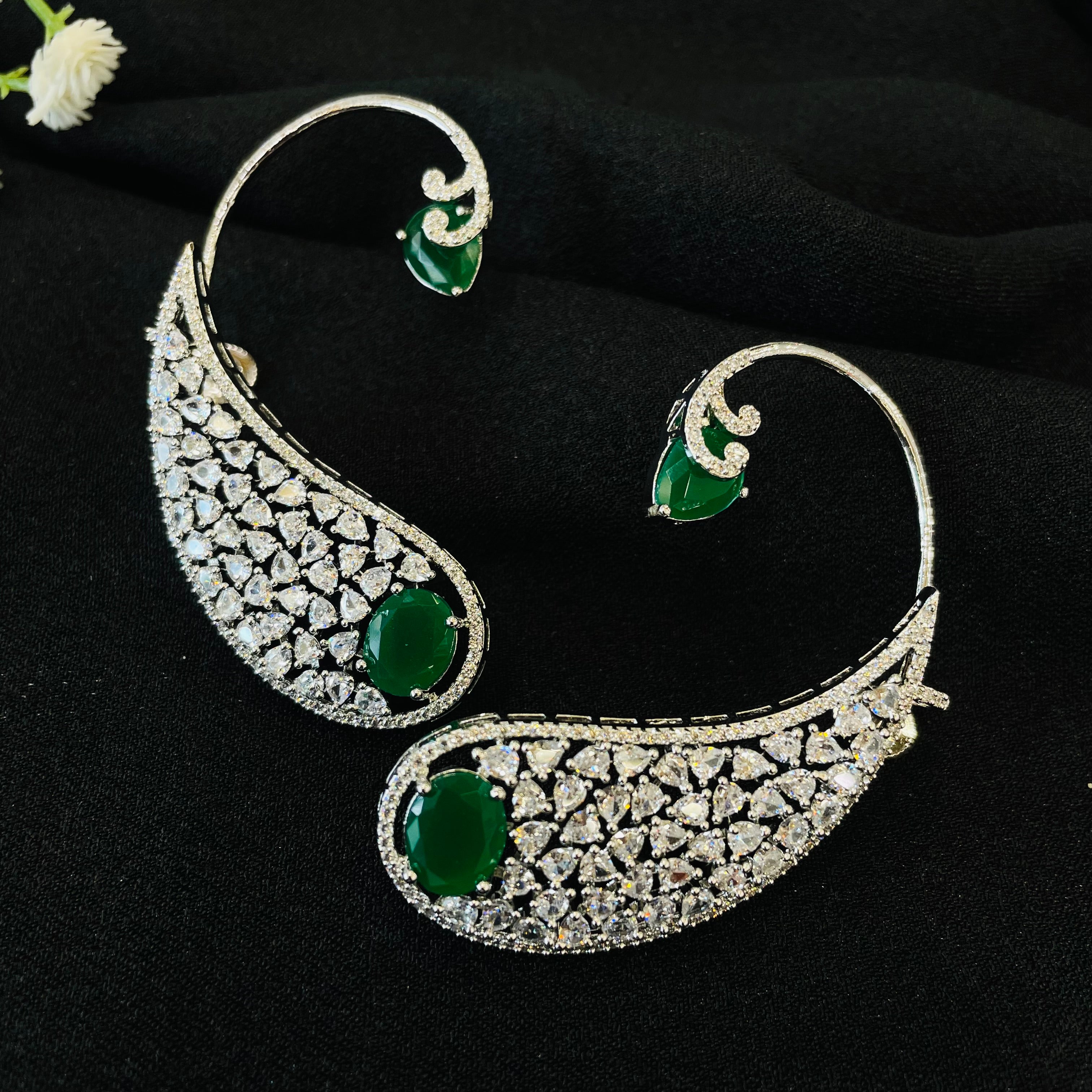 Hiranya Earcuff