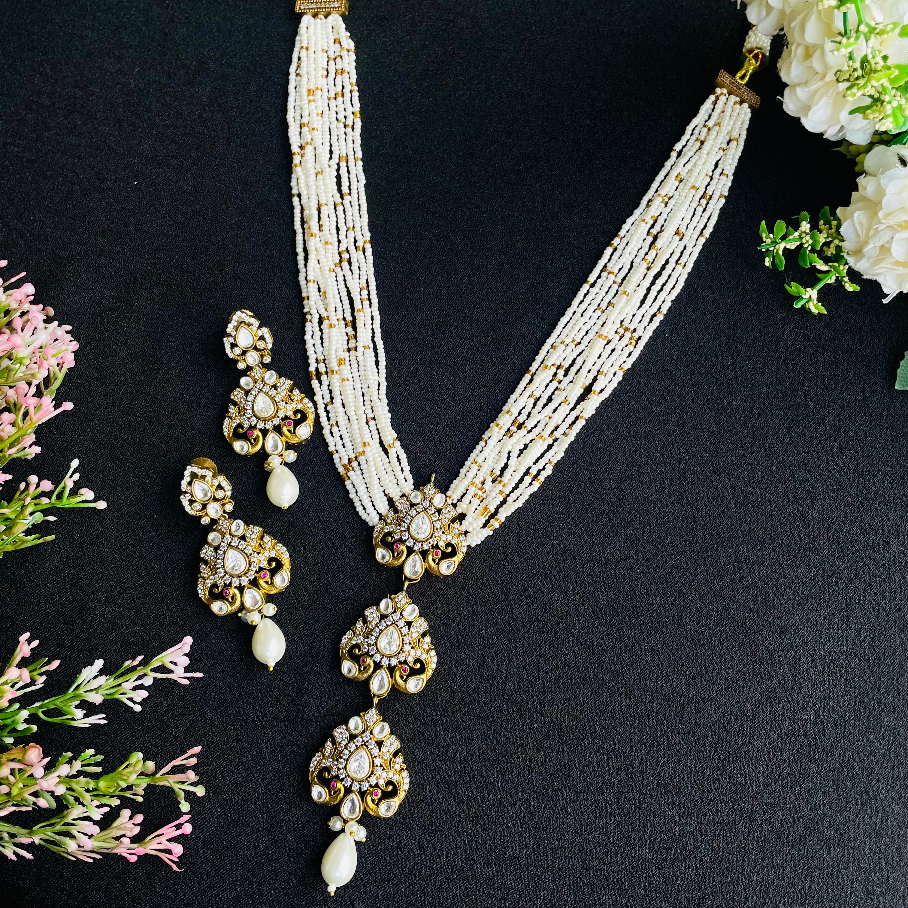 Nayaab Ruhani Long Neckpiece