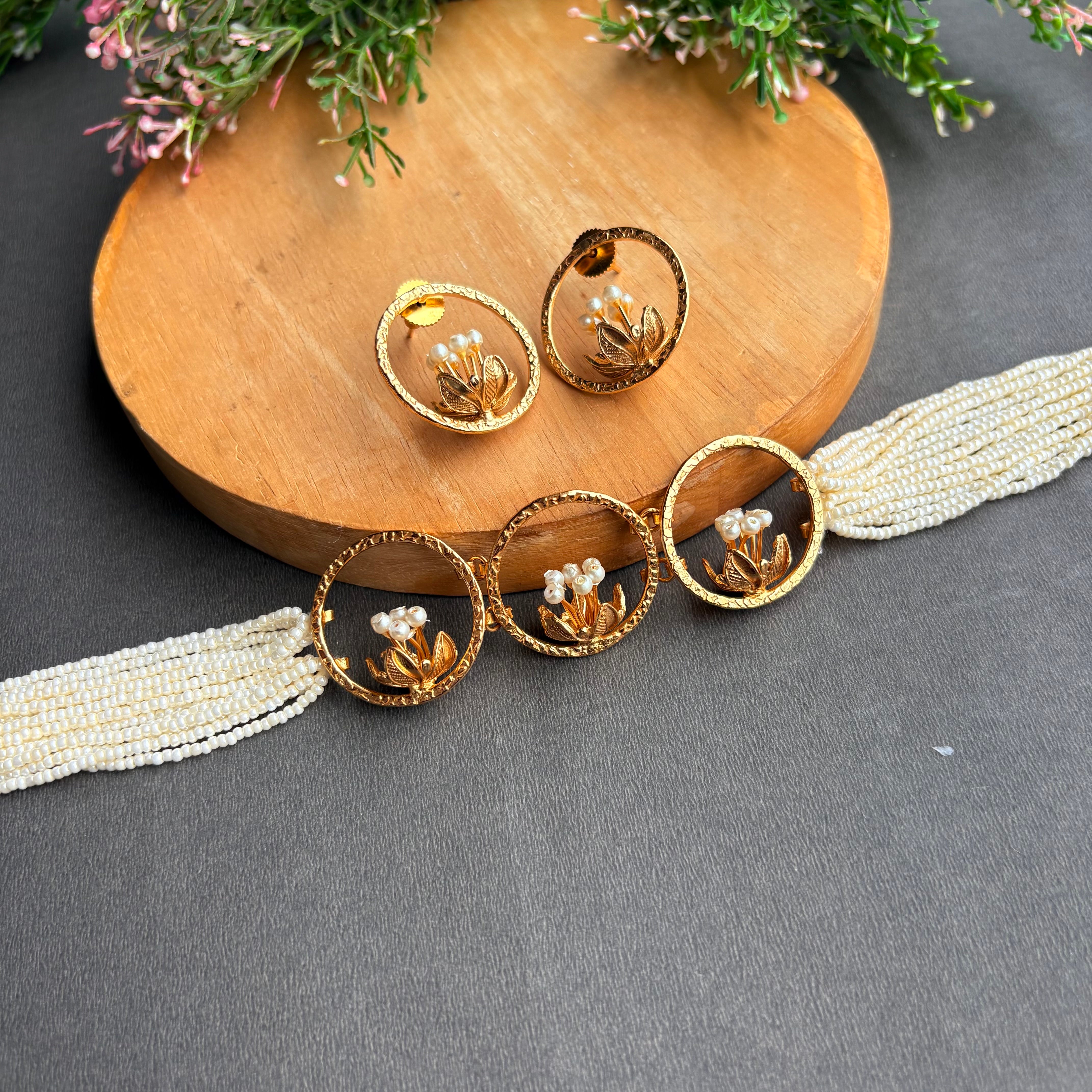 Meher Pearl Floral Choker