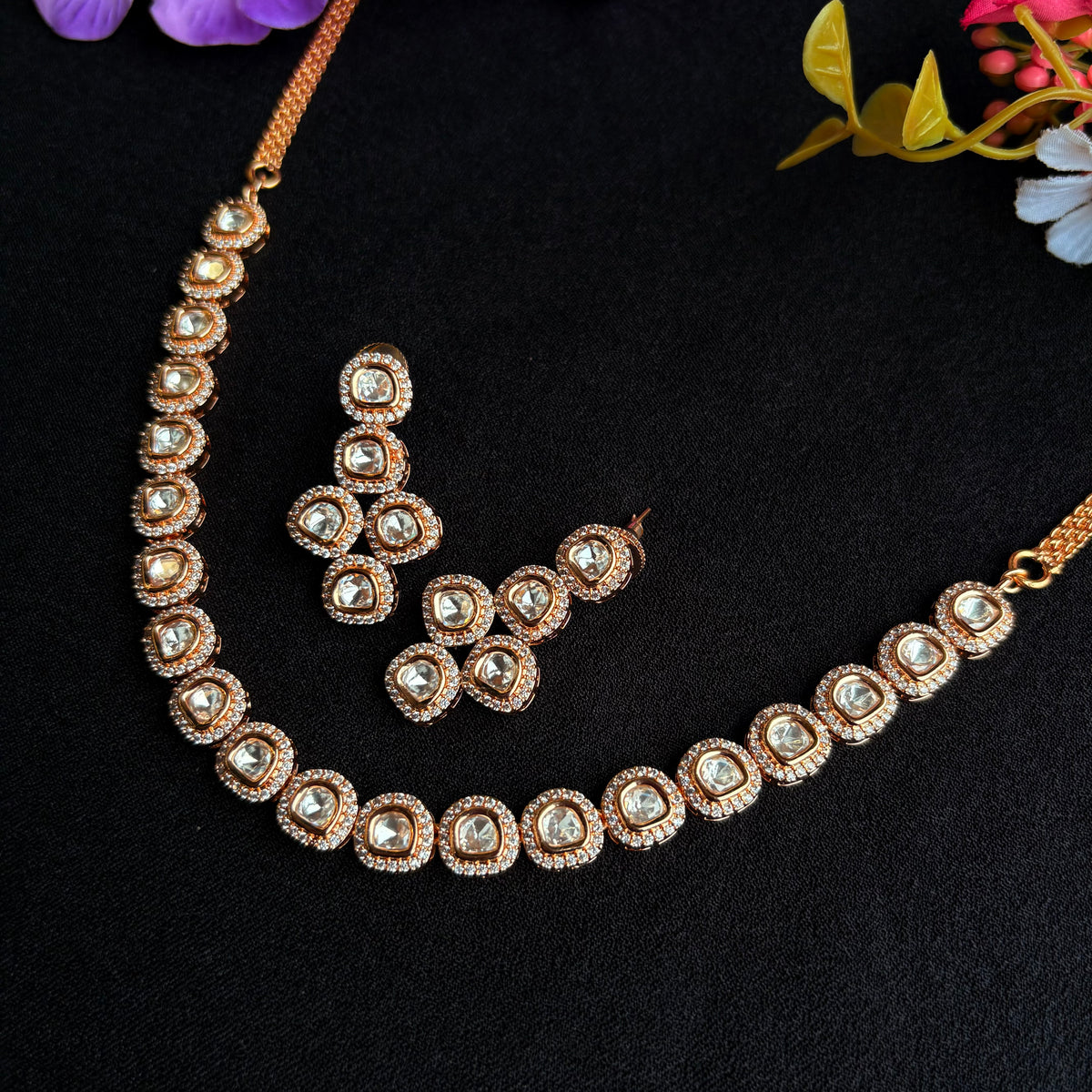 Aarvika Noor Neckpiece