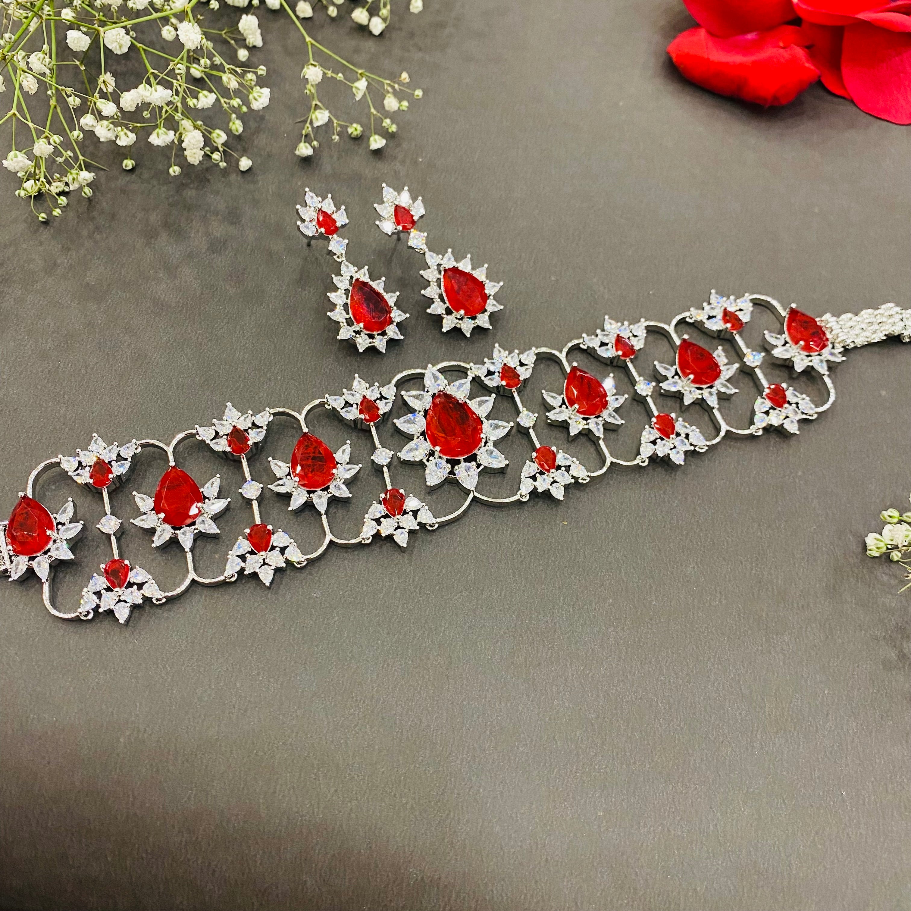 Ad Mira   choker