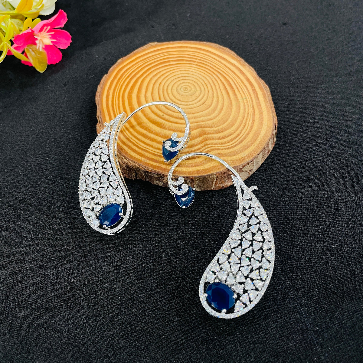 Hiranya Earcuff