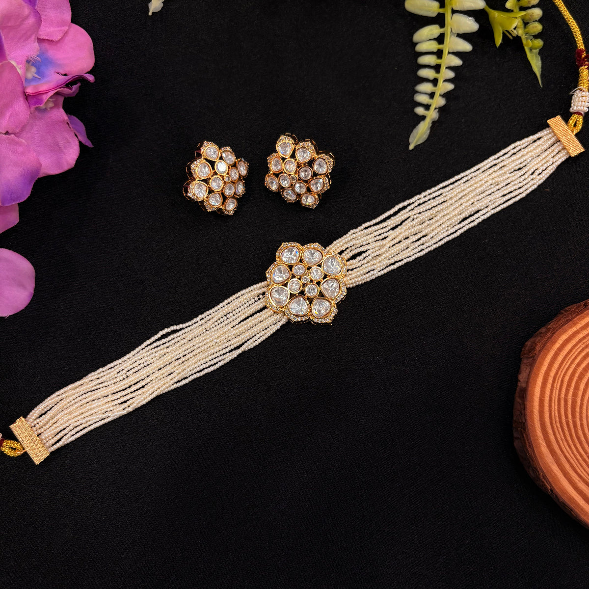 Noor Choker