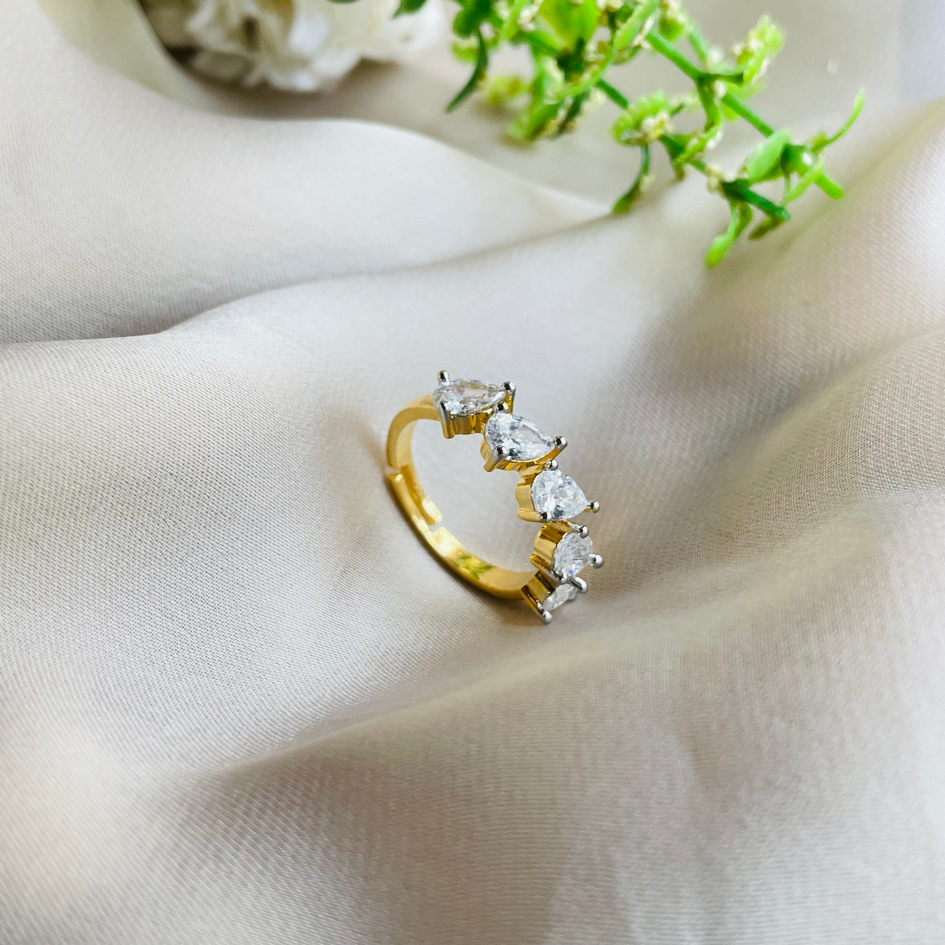 Ad Olivia  ring adjustable