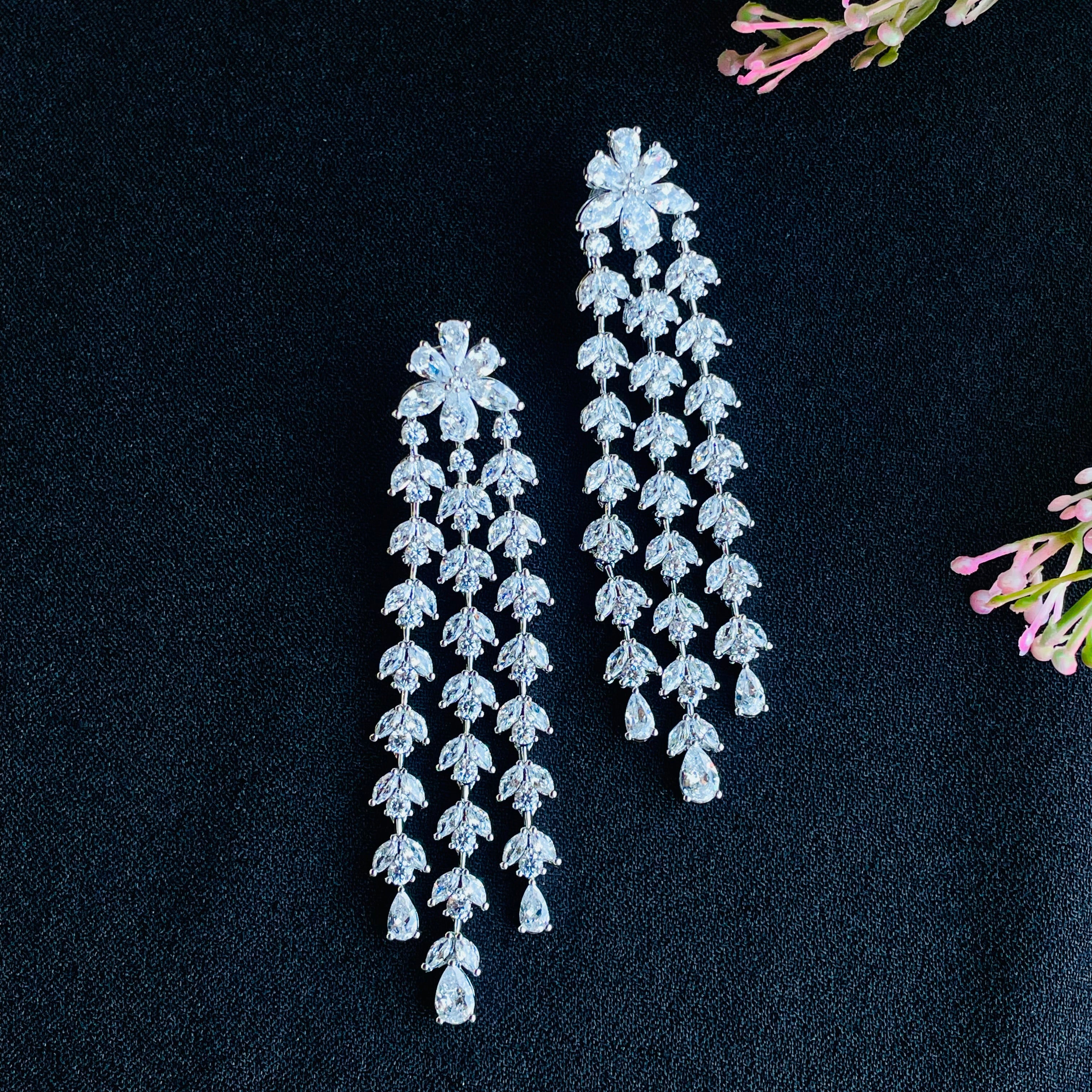 Ad Briar Earrings