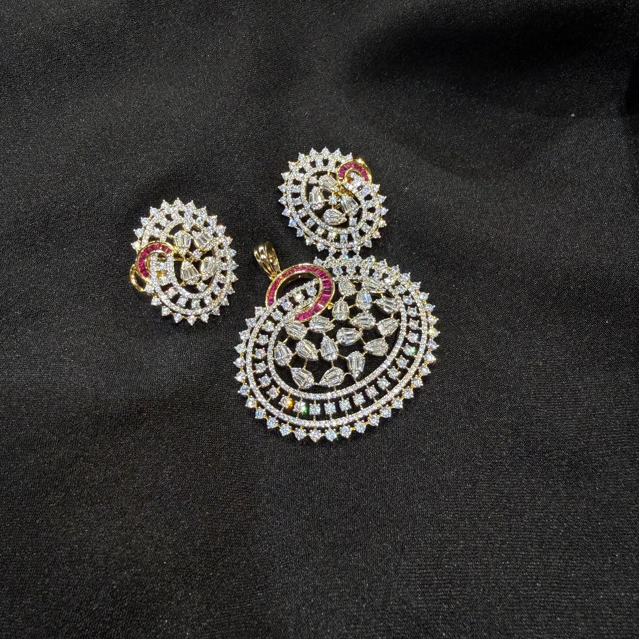 AD Elyna Pendant Set