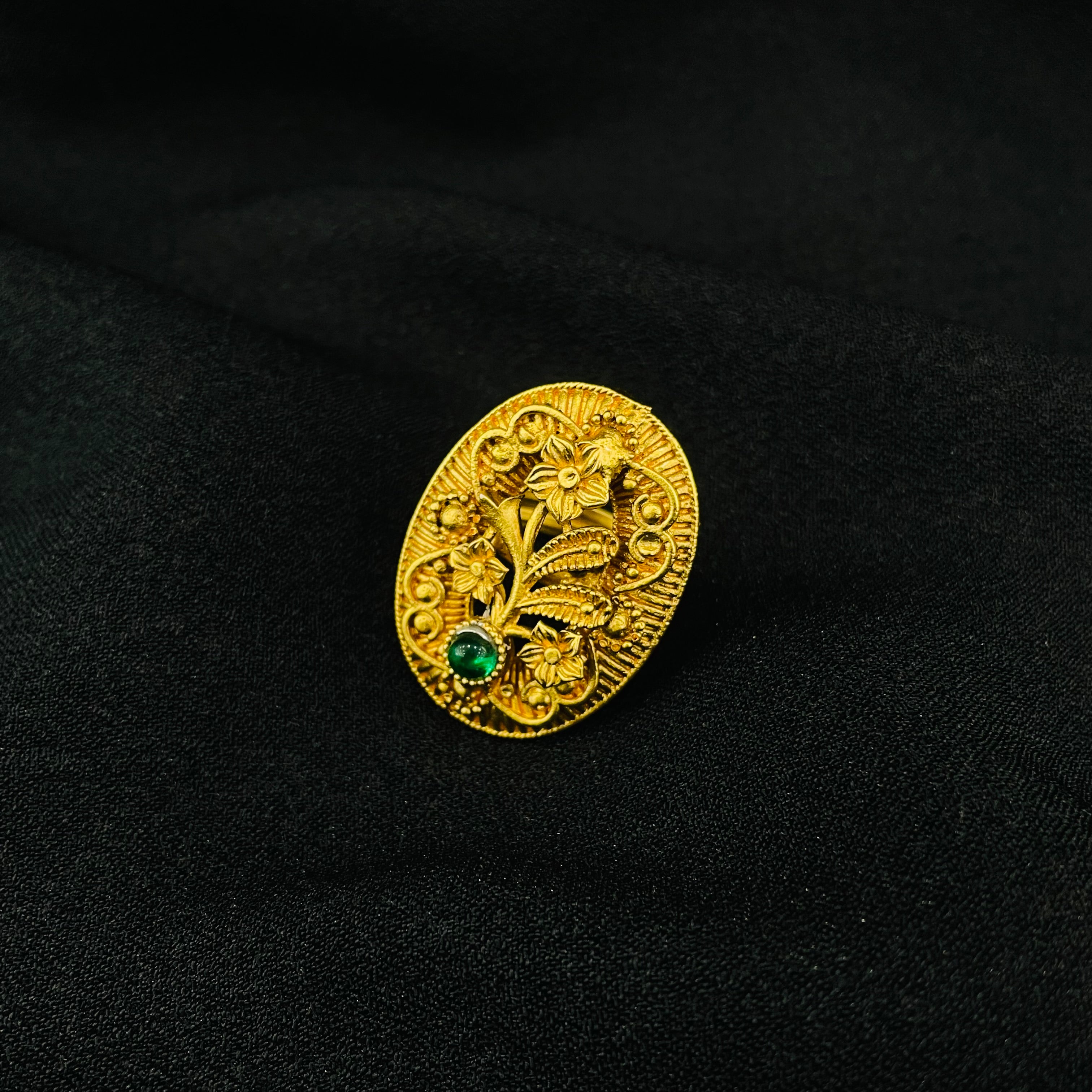 Nayaab Nirali ring