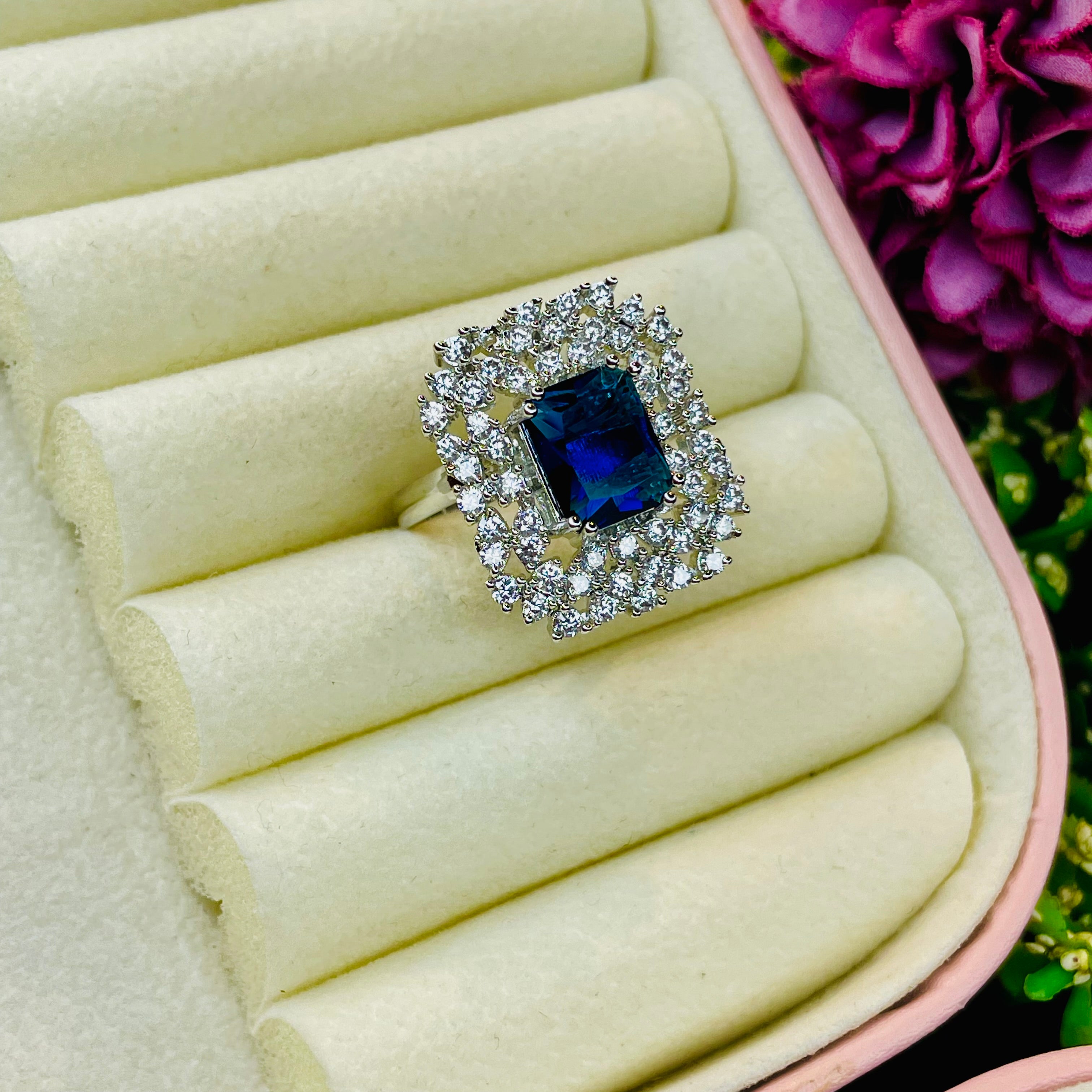millie ad ring