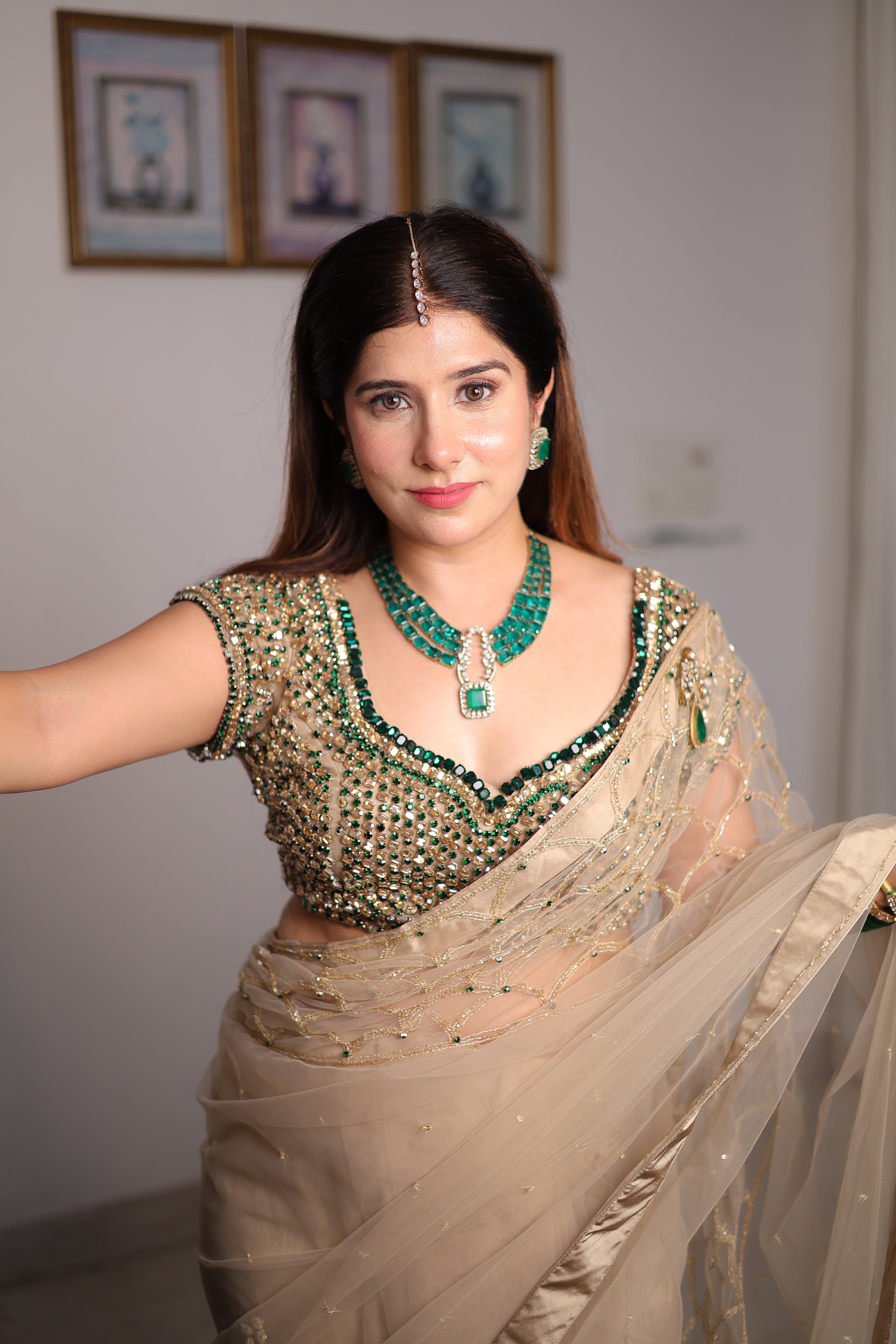 VS Avira Saree