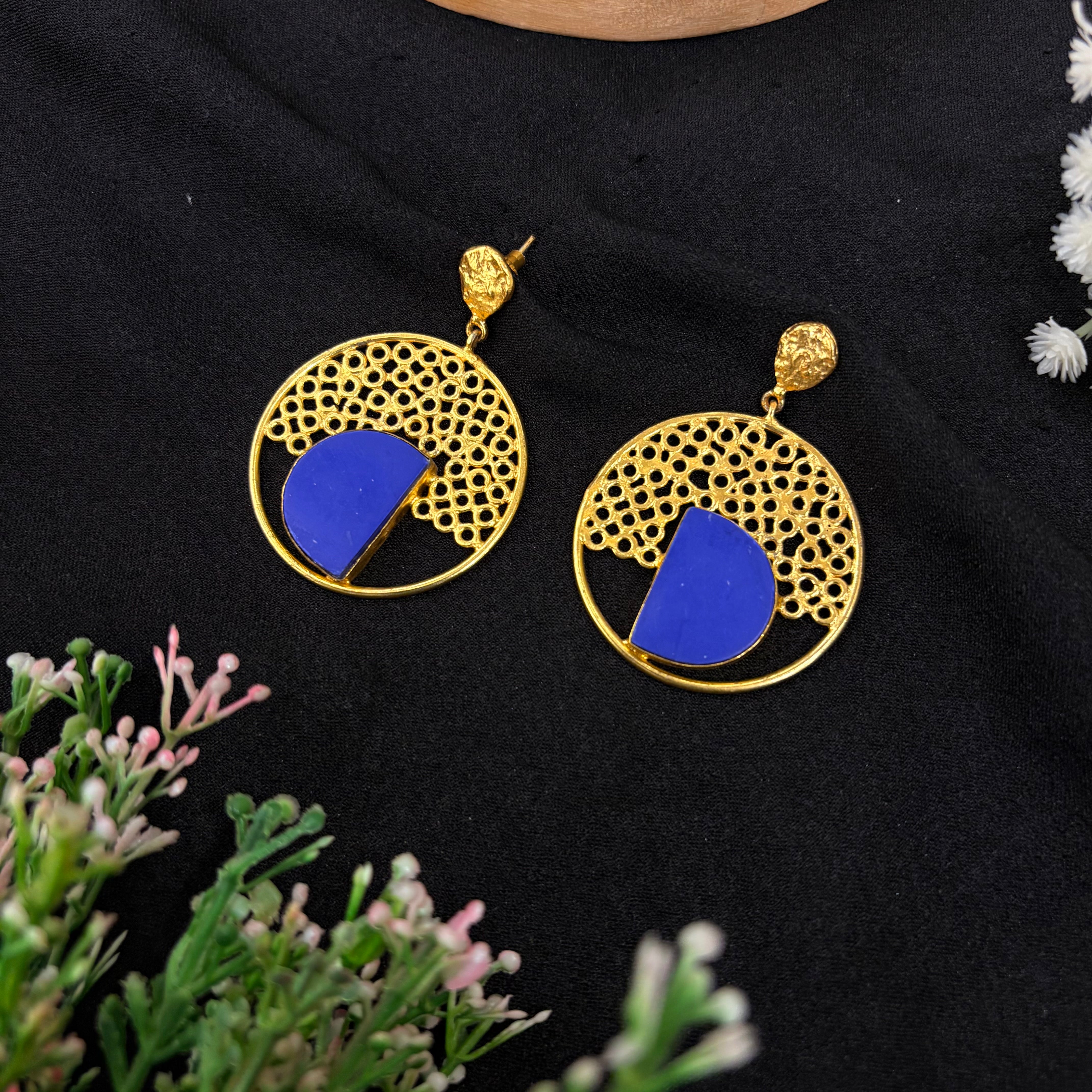 Neelaya Jharokha Earrings