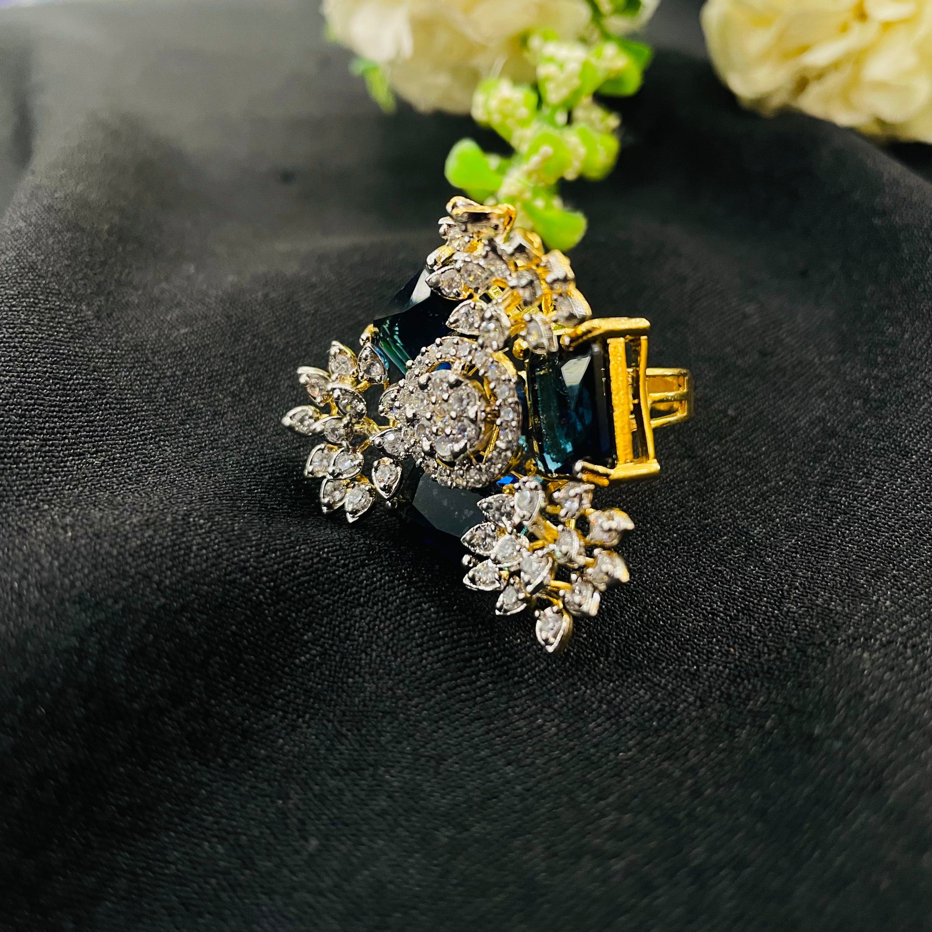 VS Sterling silver cocktail ring 227 14G