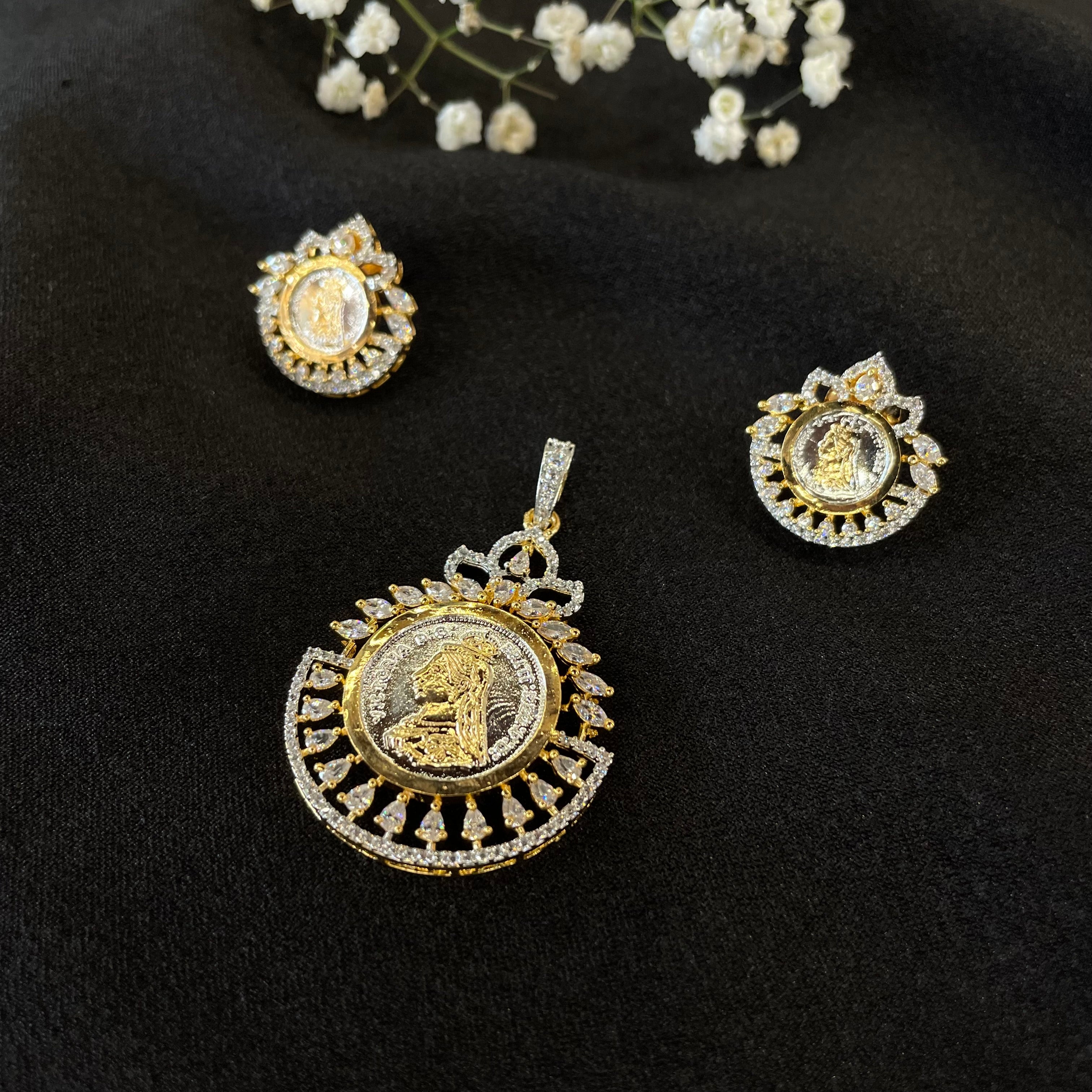 Ad Aurelia Coin Pendant Set