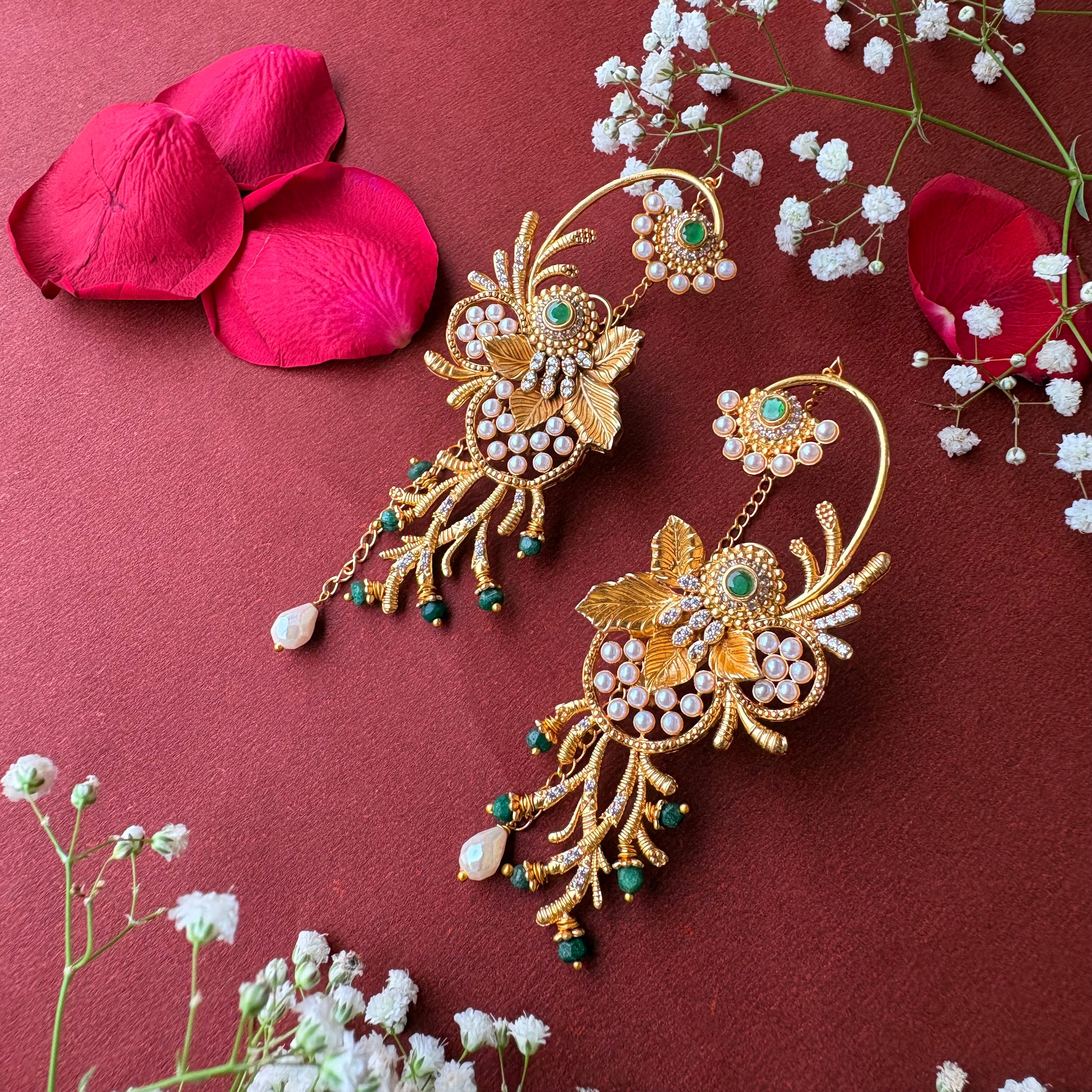 Nayaab Lavanya Earcuff