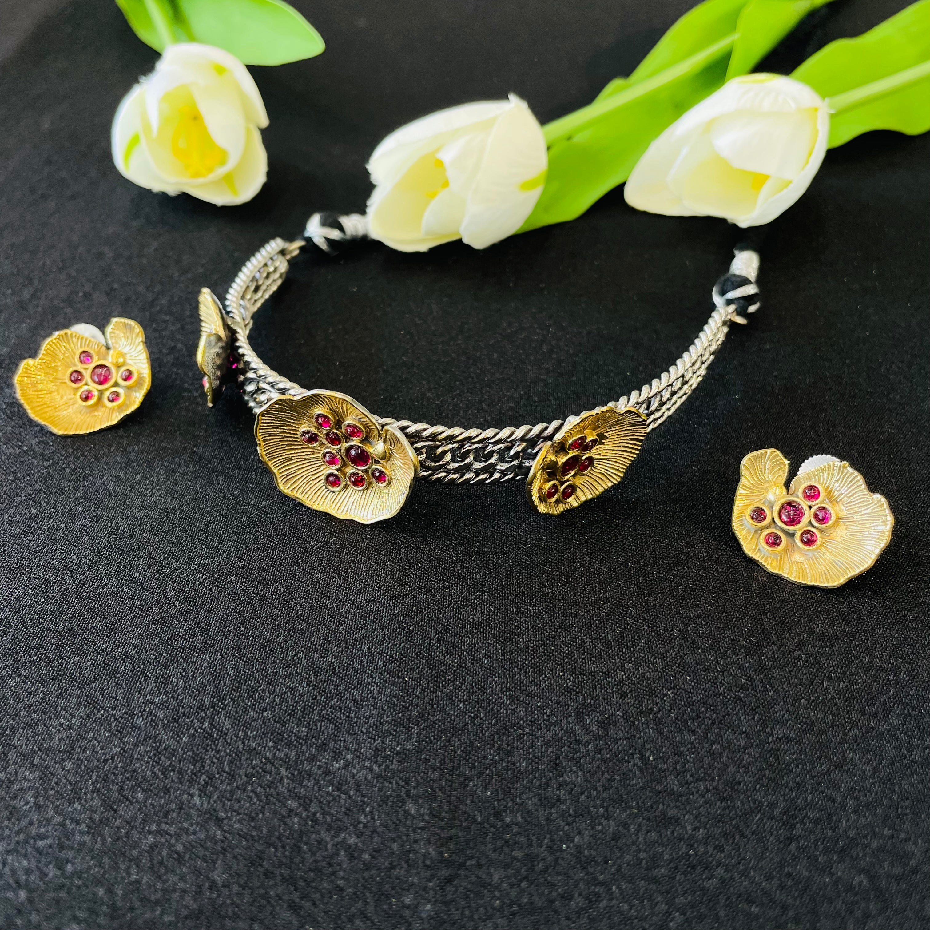 Inara Sofia Choker