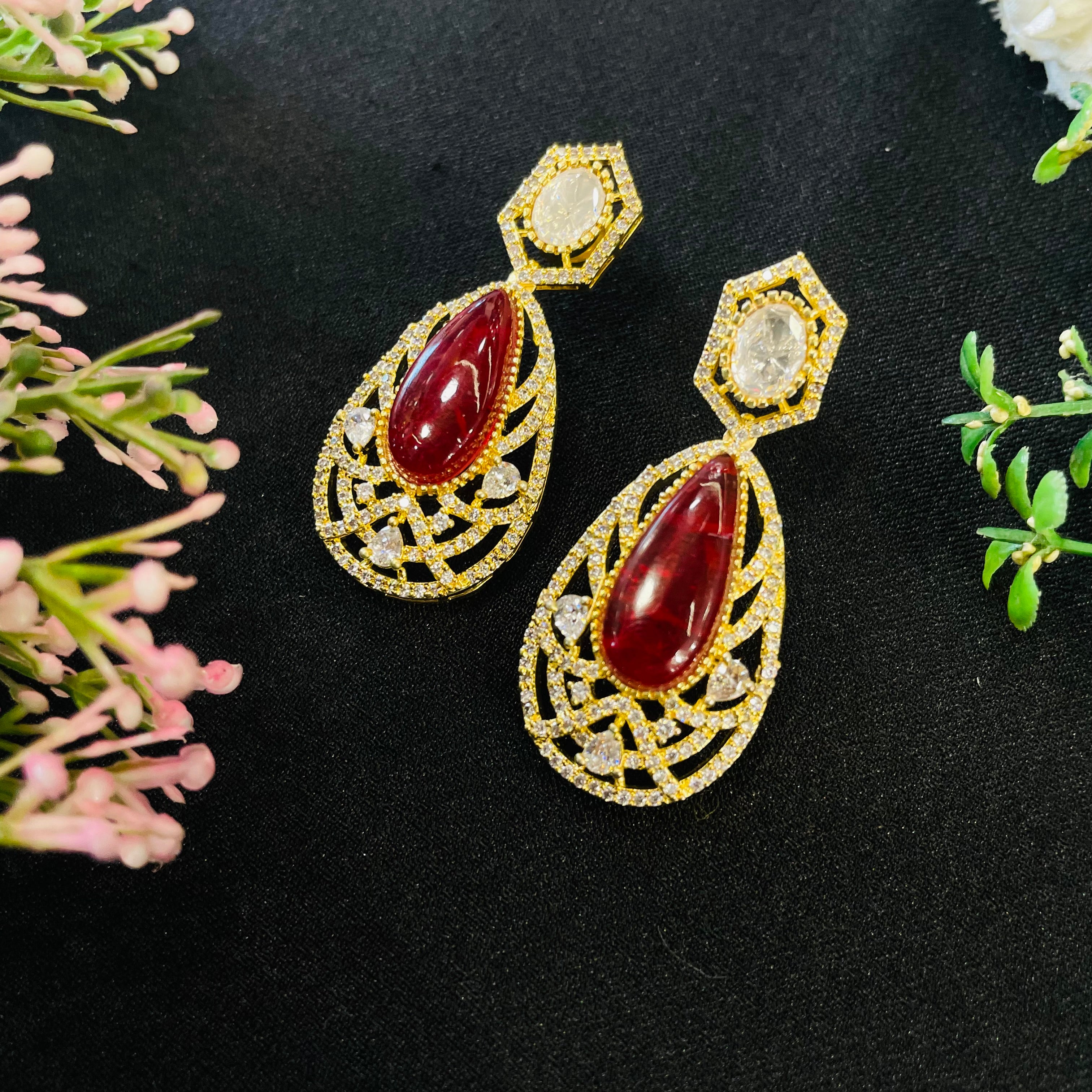 Nayaab Kasvi Earrings