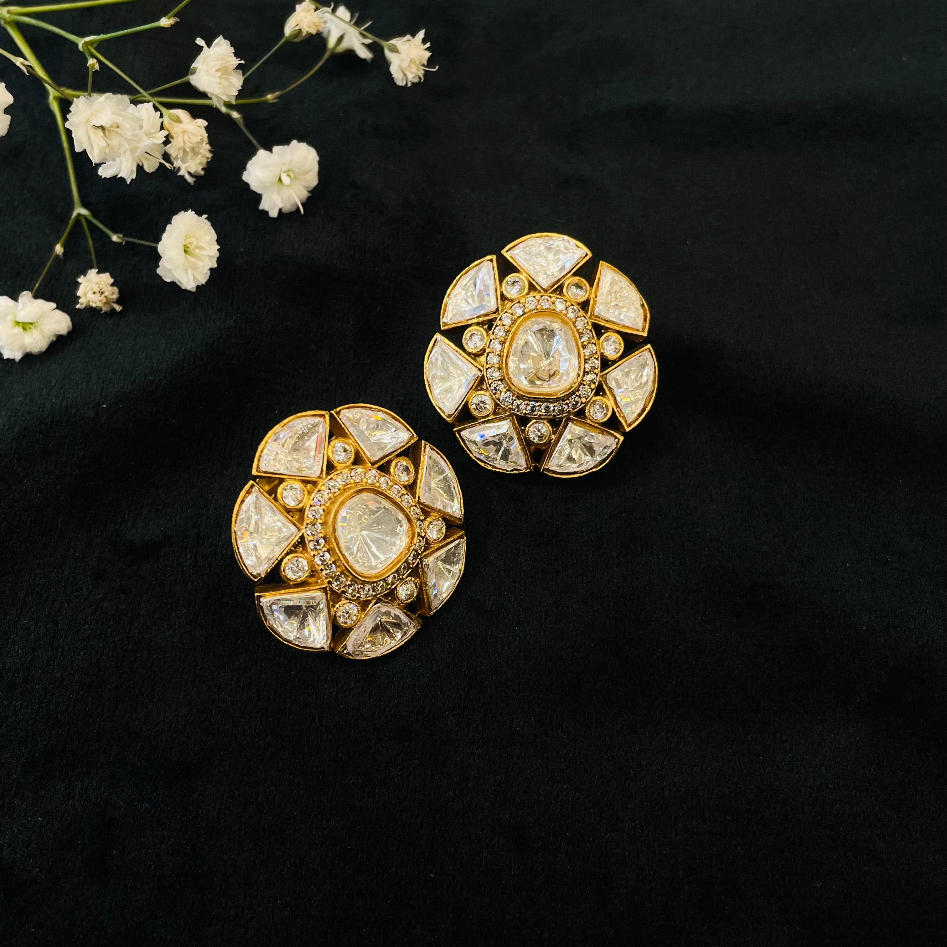 Nayaab aarohi Polki studs