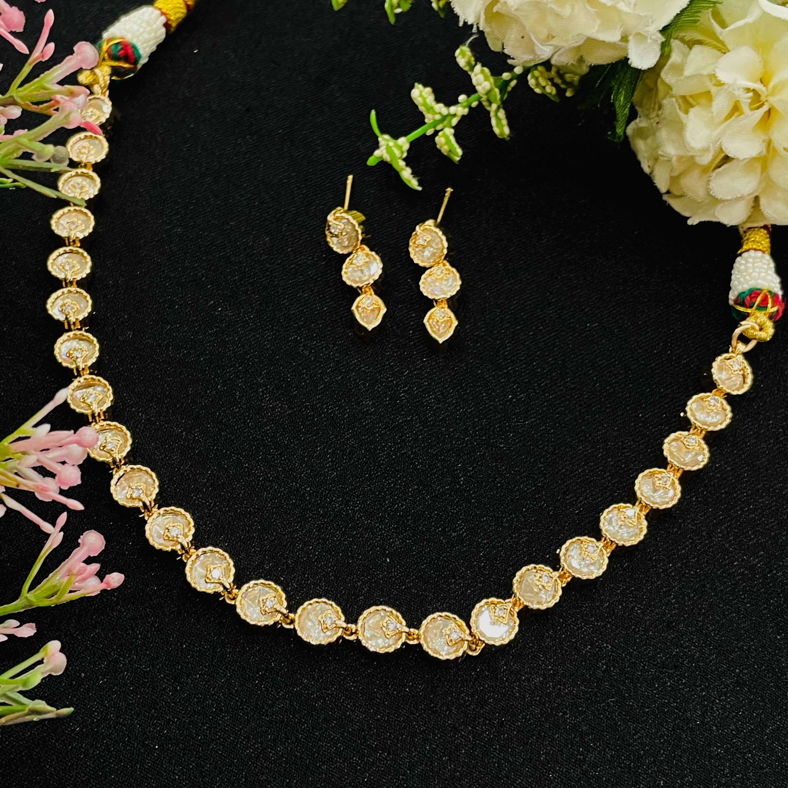 Nayaab Anshi Neckpiece