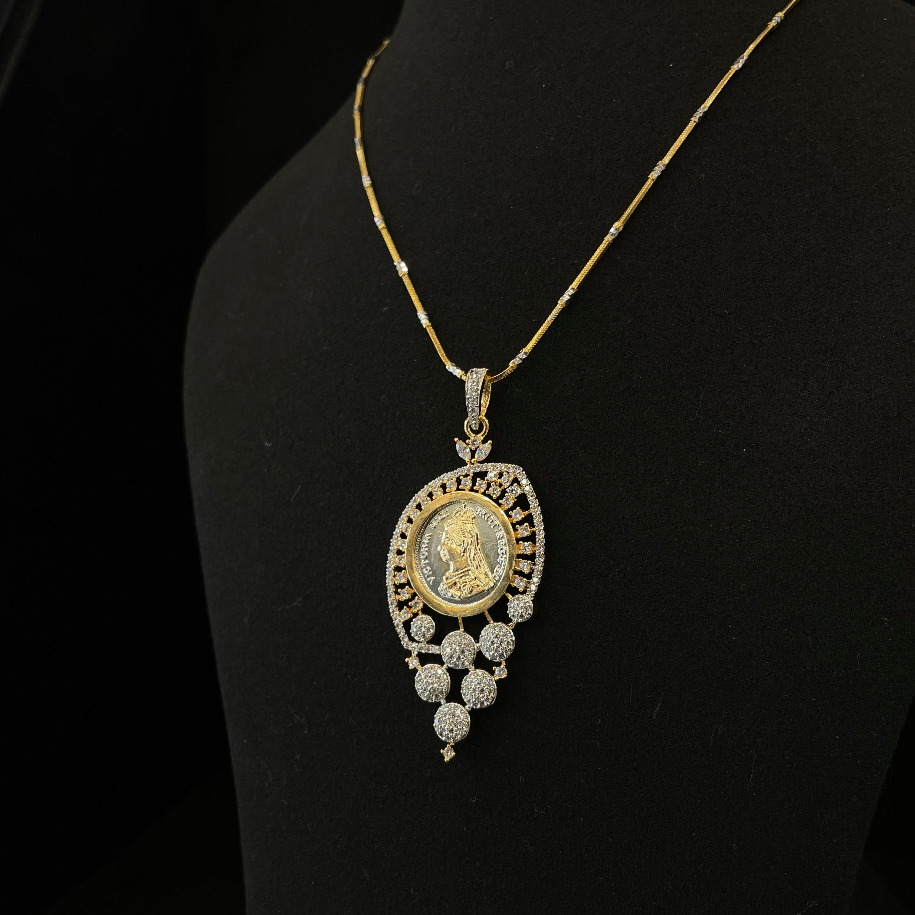 Ad Regalia Coin Pendant Set