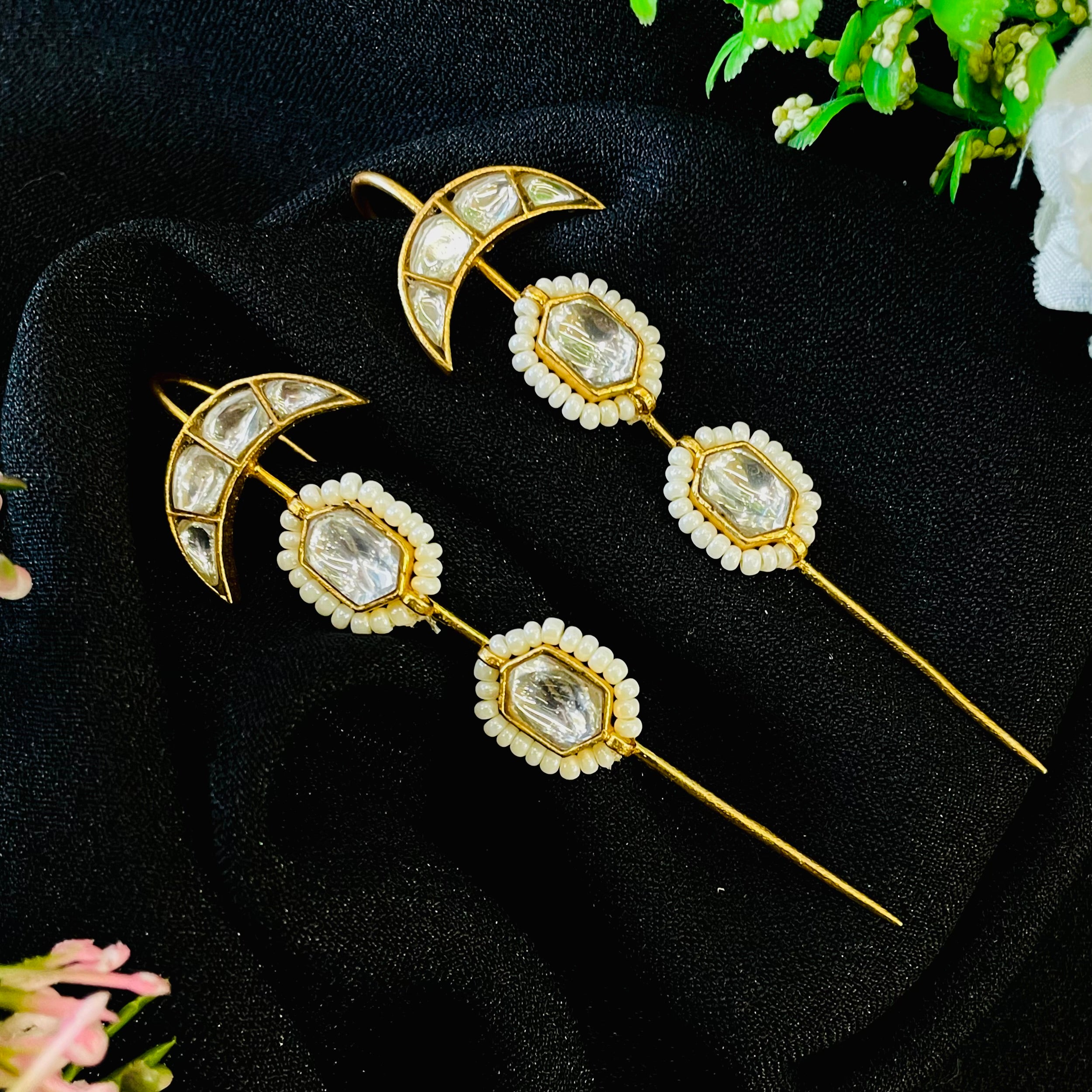 Nayaab Rubina Polki Earcuff