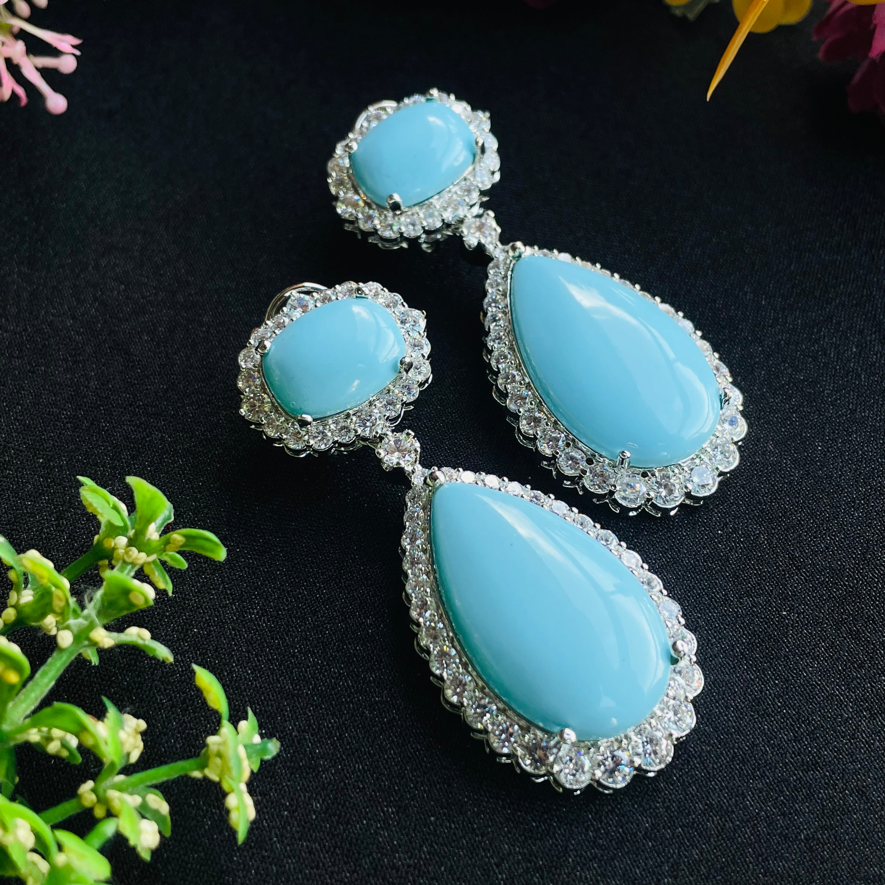 Ad Juliet earrings