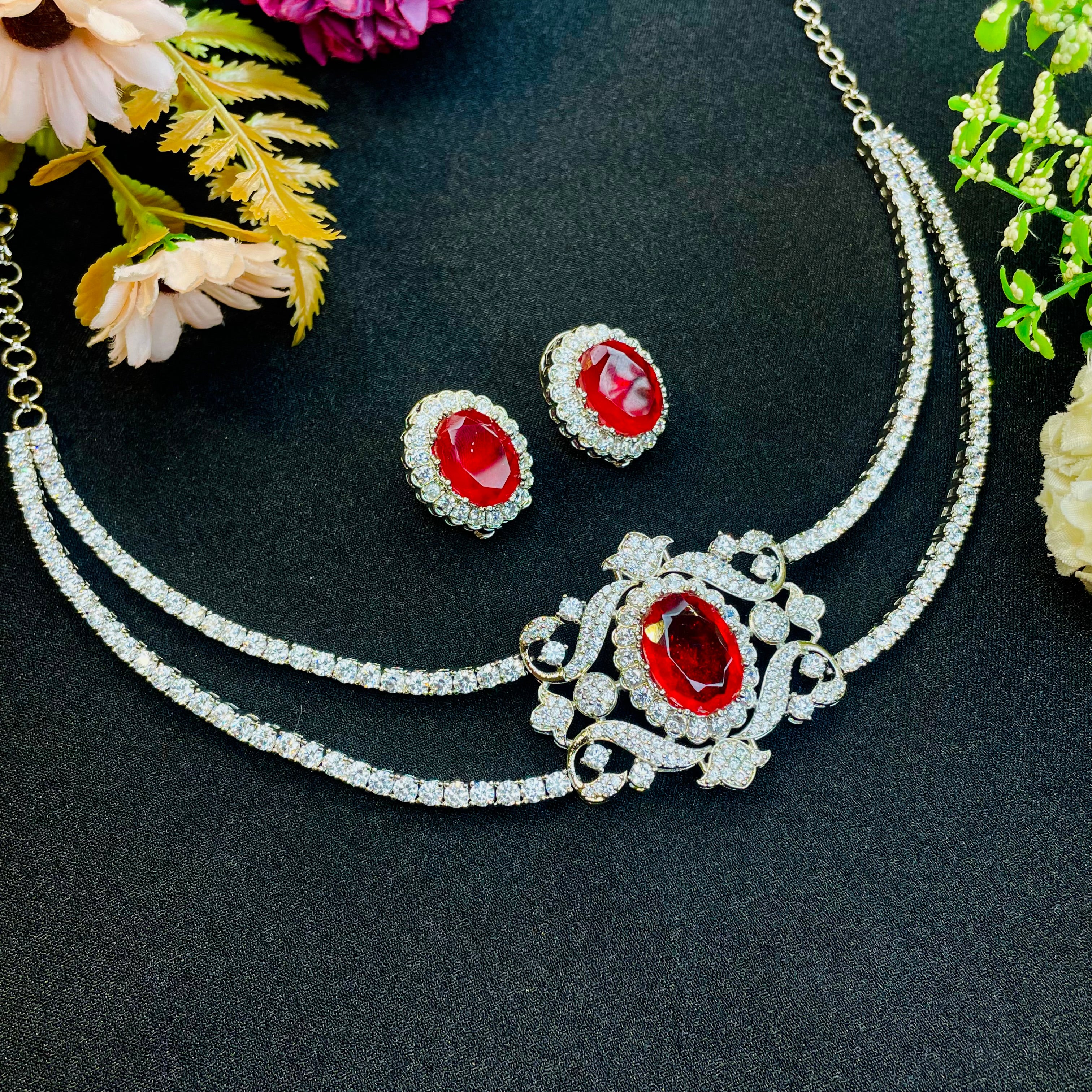 Ad Luna Neckpiece