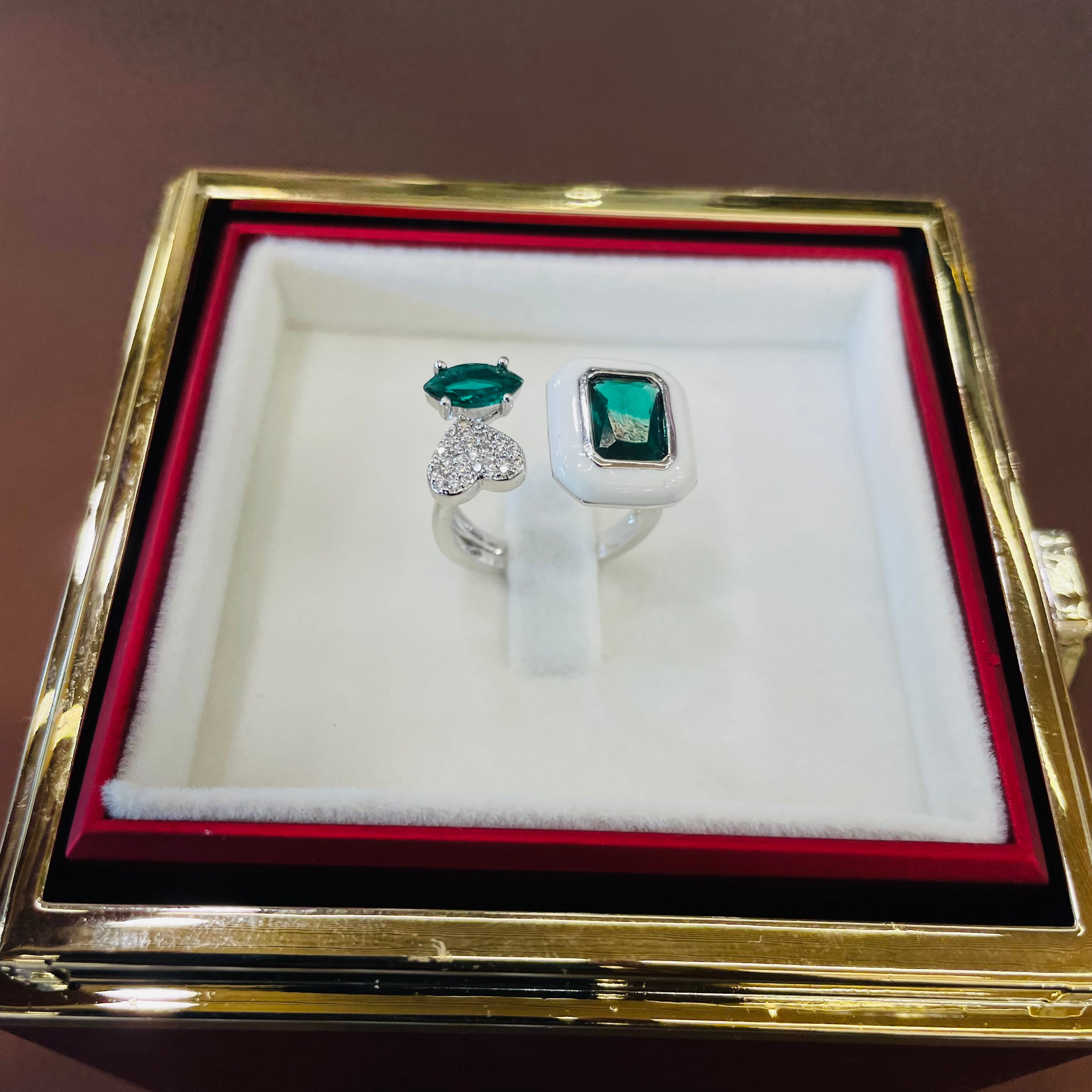 Ad Aster Ring