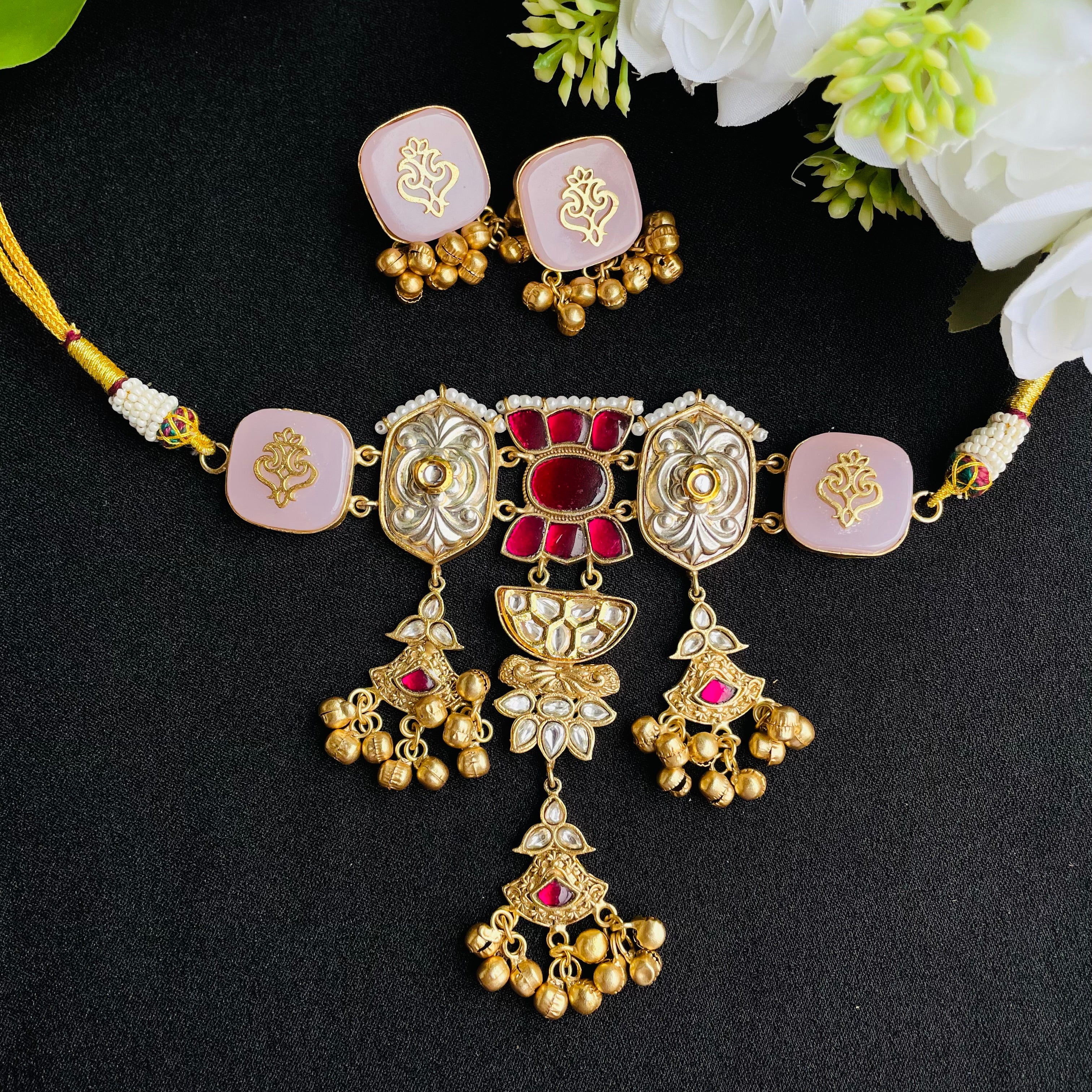 Nayaab Uma Neckpiece