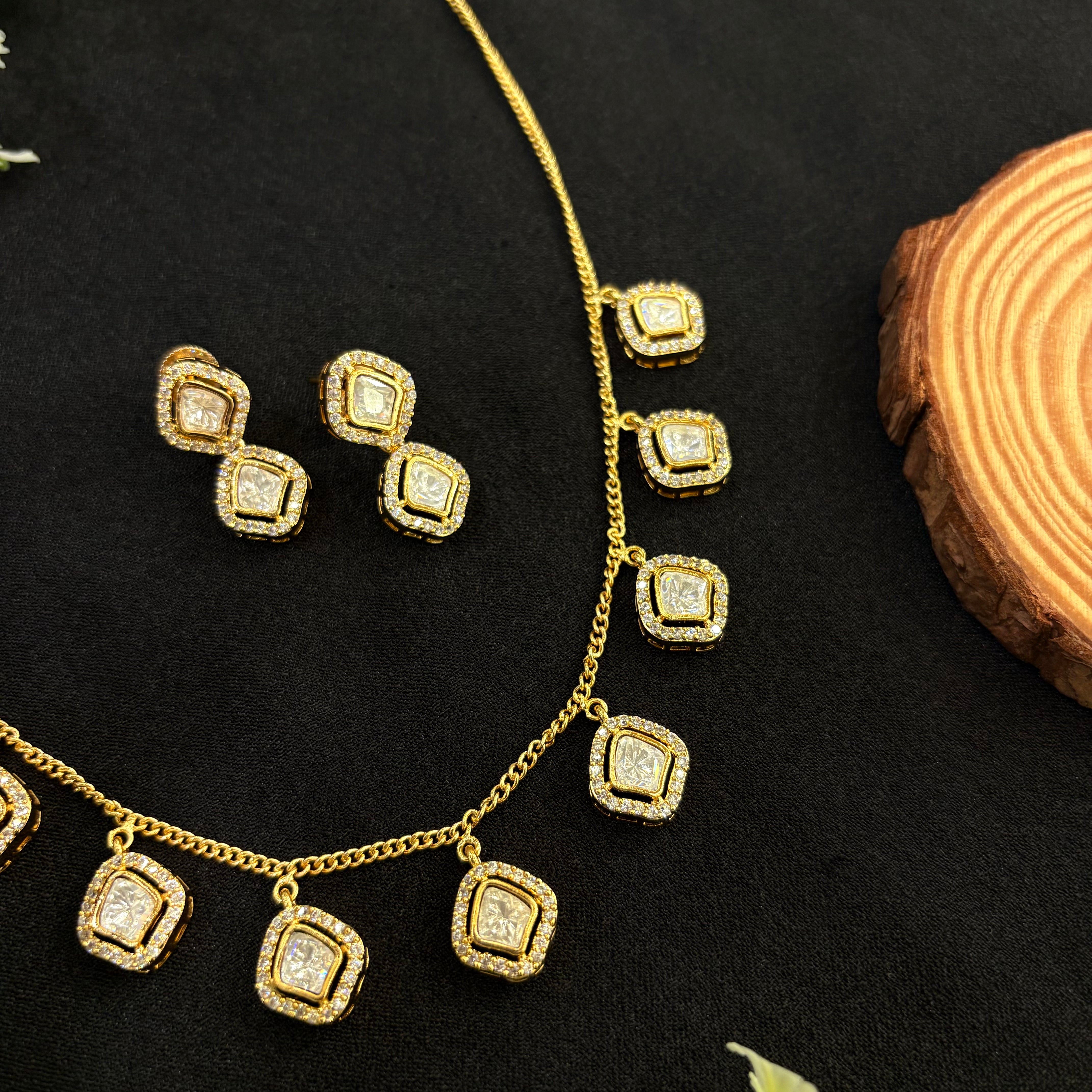 Riddhima Neckpiece