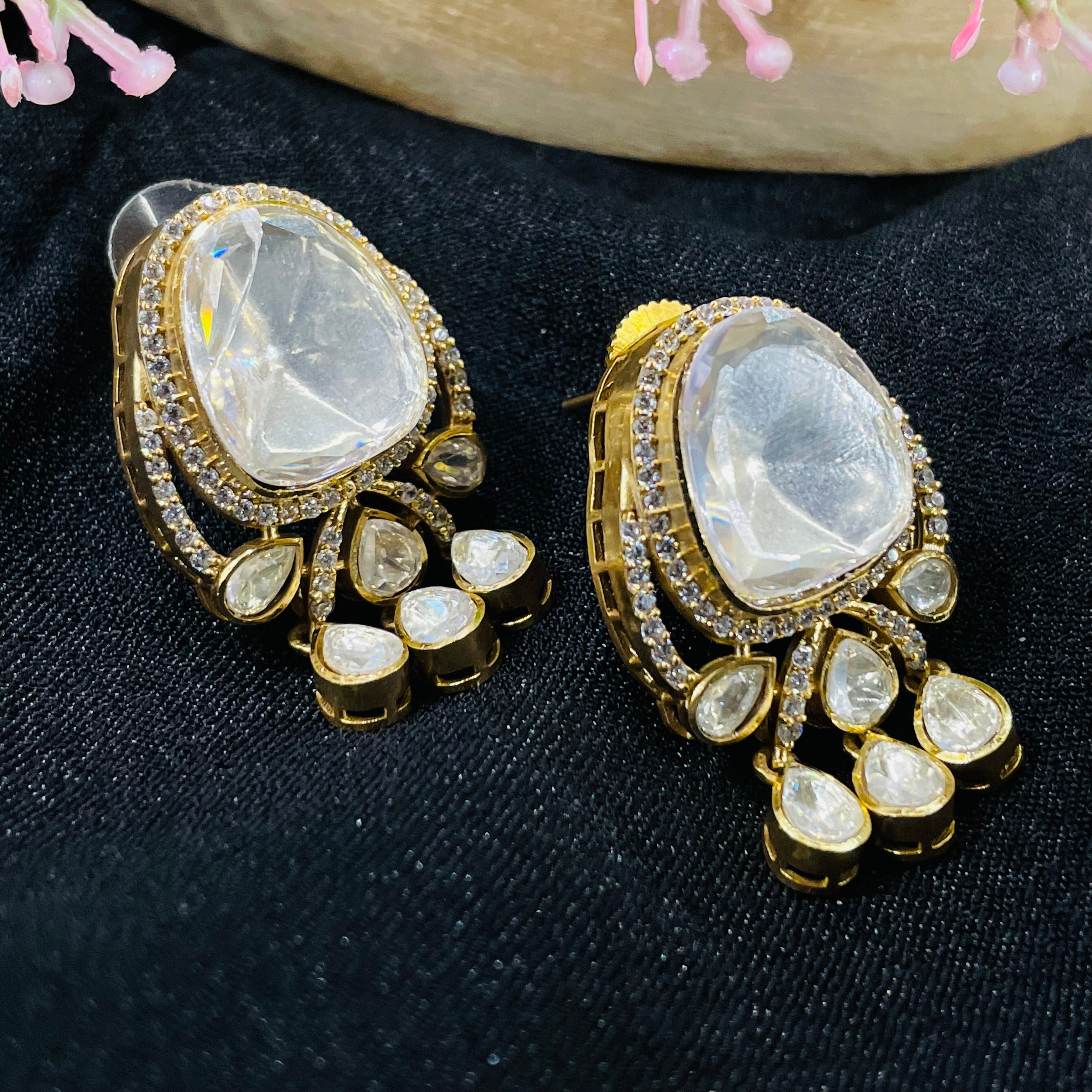 Nayaab Shanvi Polki Studs