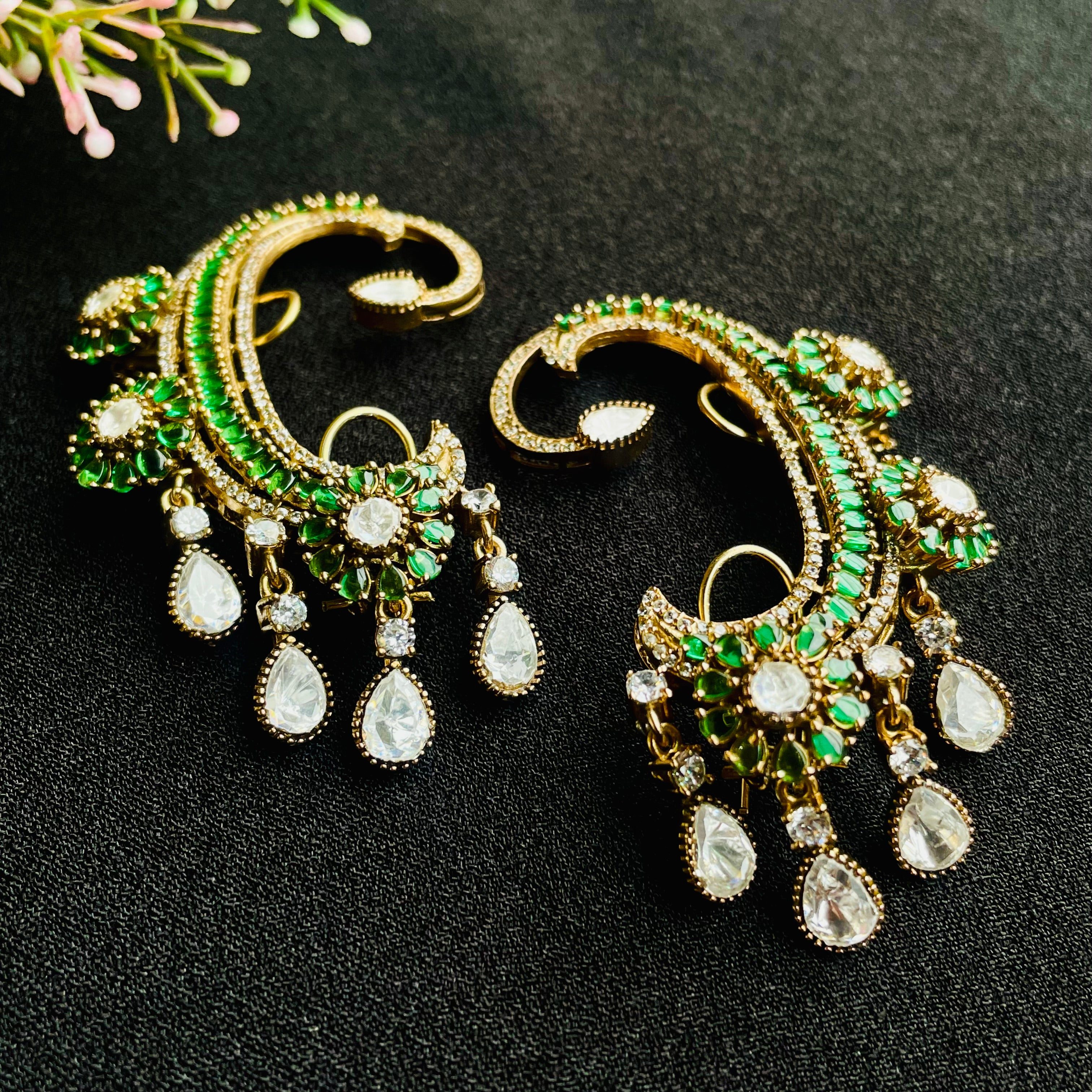 Nayaab Siya Earcuff