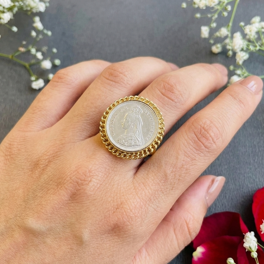 Nayaab kiara adjustable ring