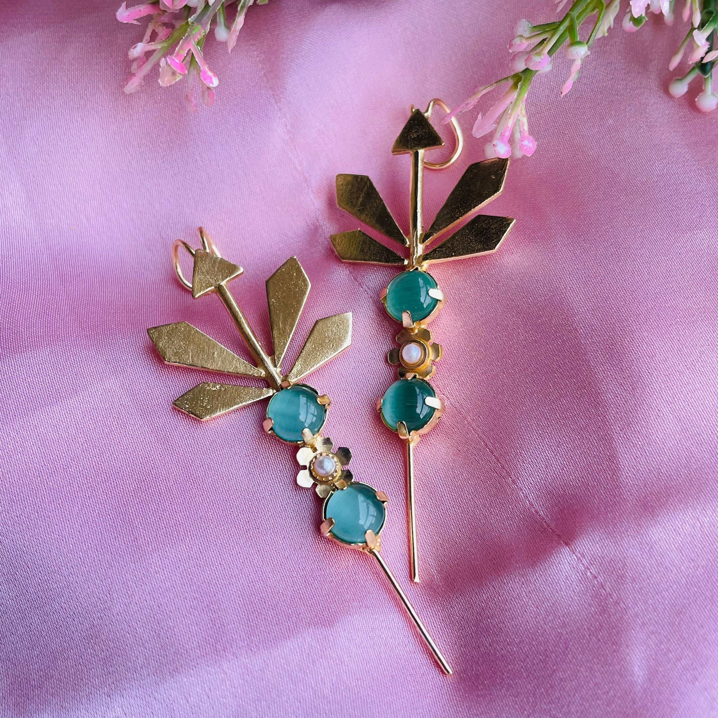 Nayaab  Manya Earcuff