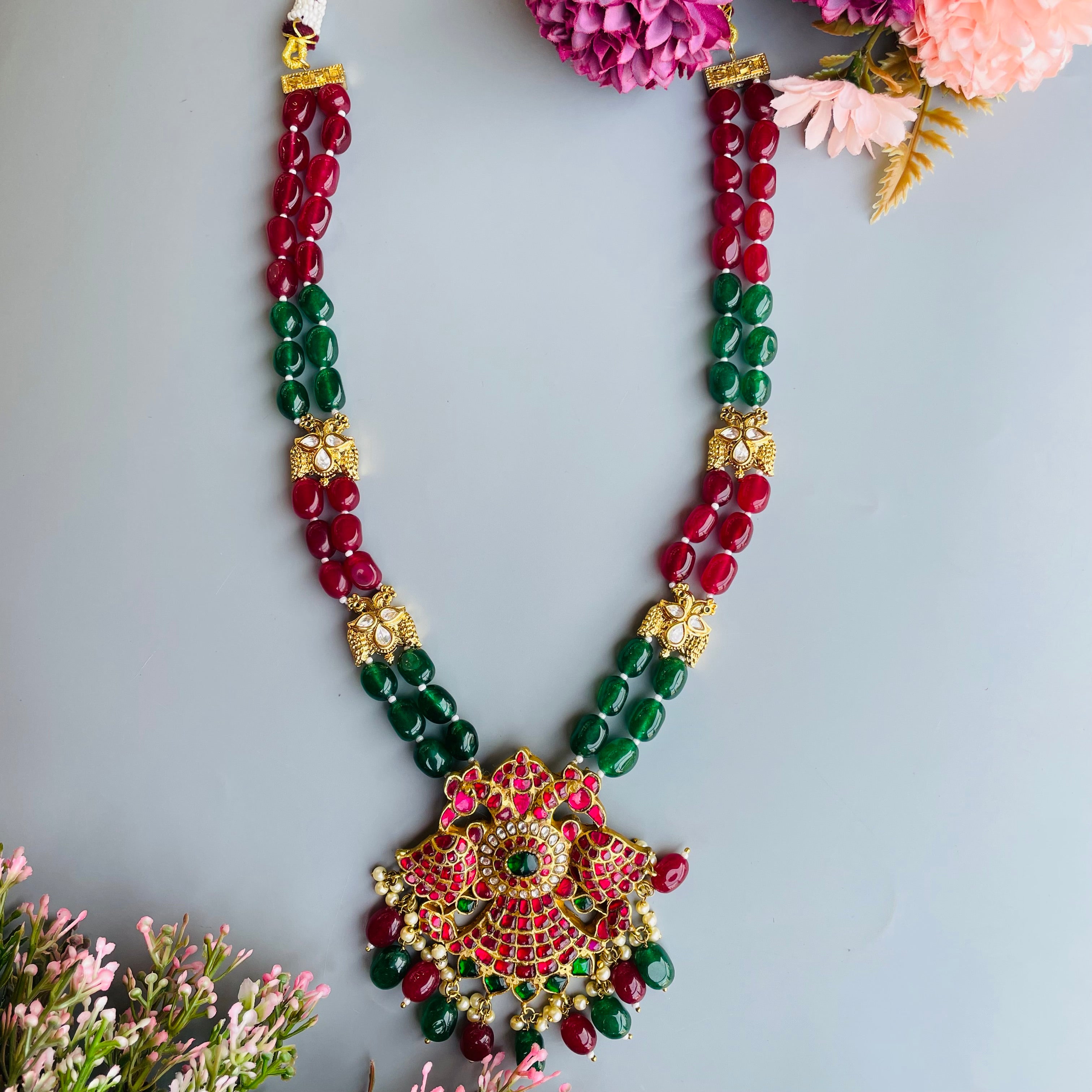 Nayaab Aliya Neckpiece