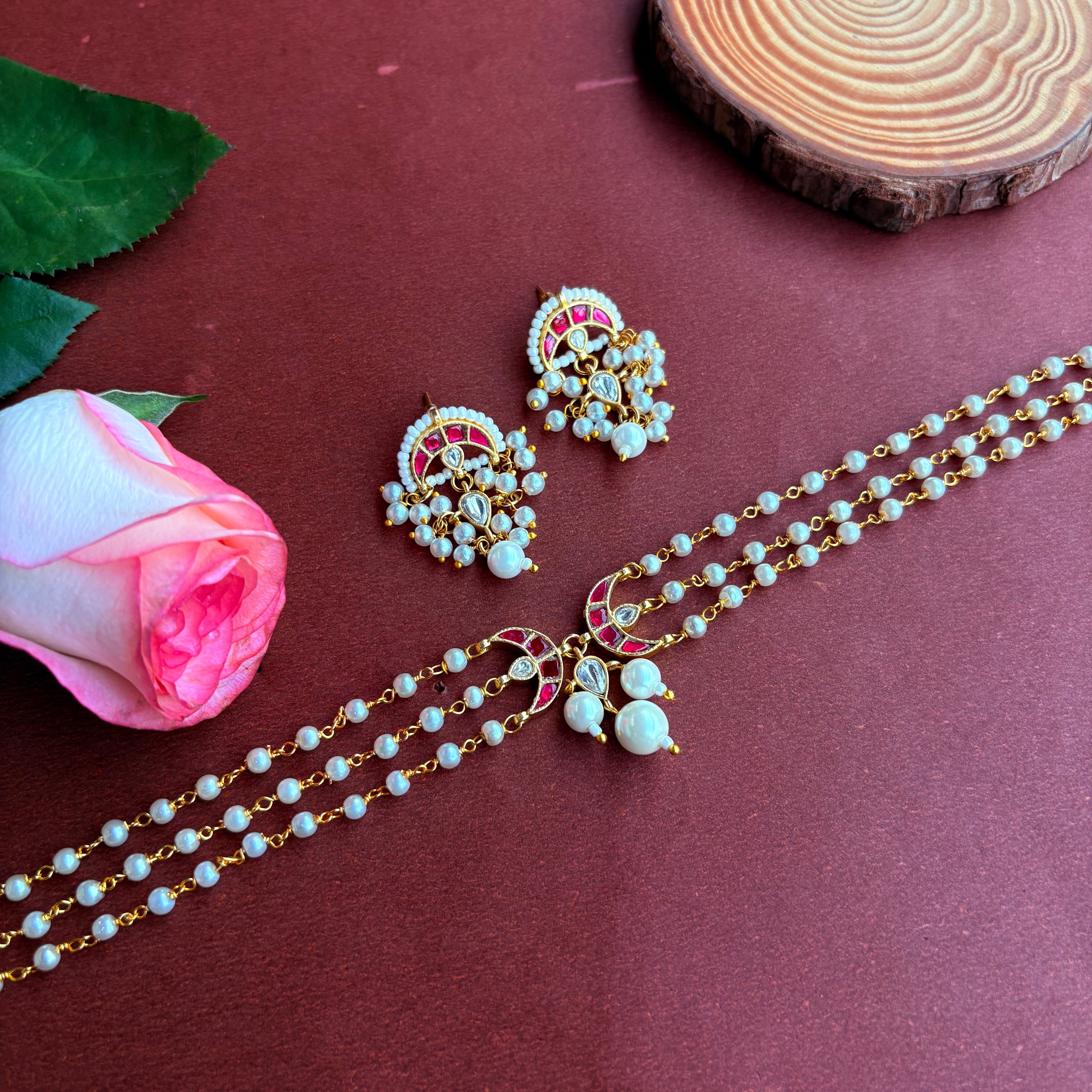 Nayaab Mahika Neckpiece